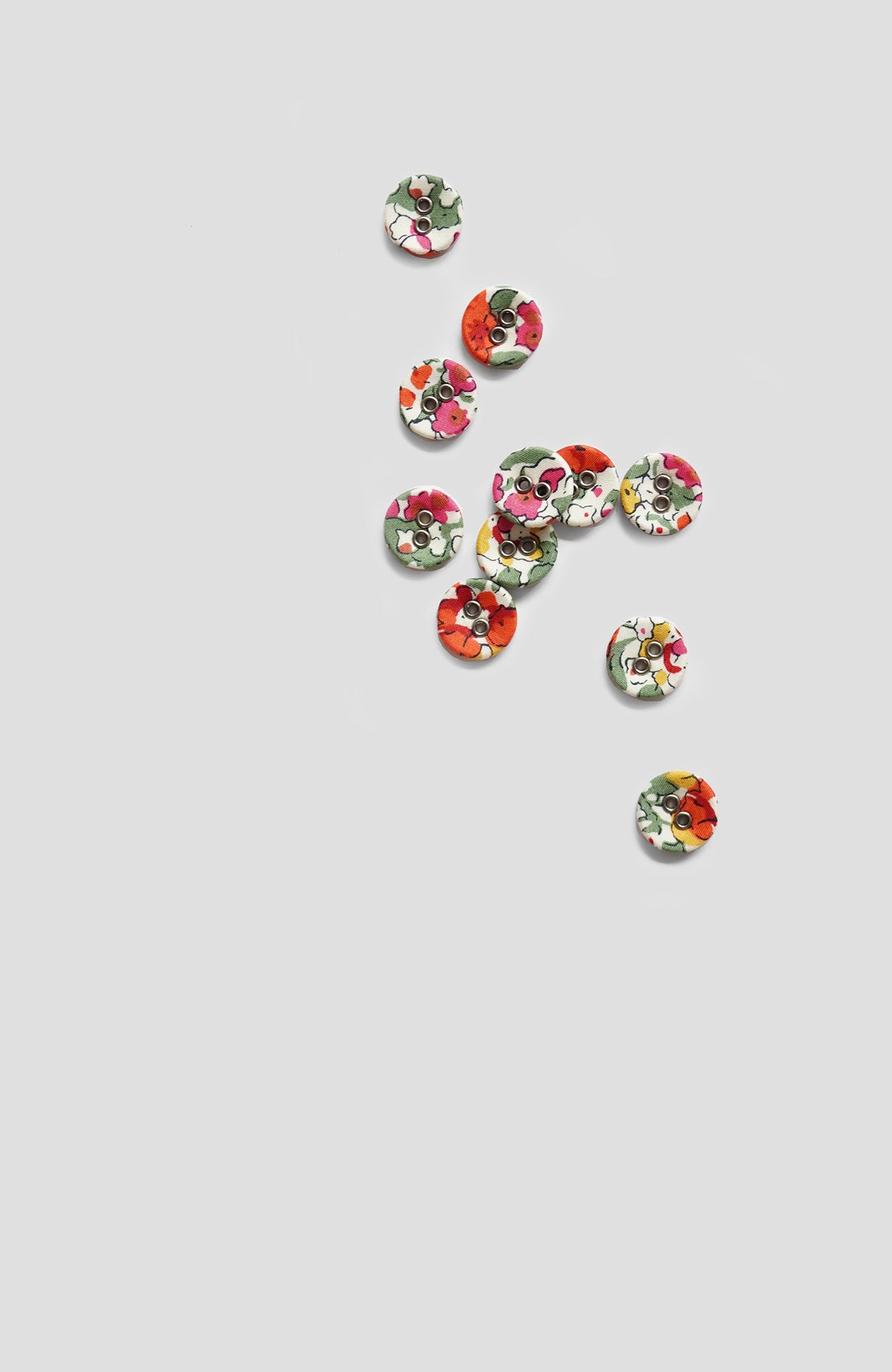Sewing goods"くるみボタン4個set"(LIBERTY PRINT)