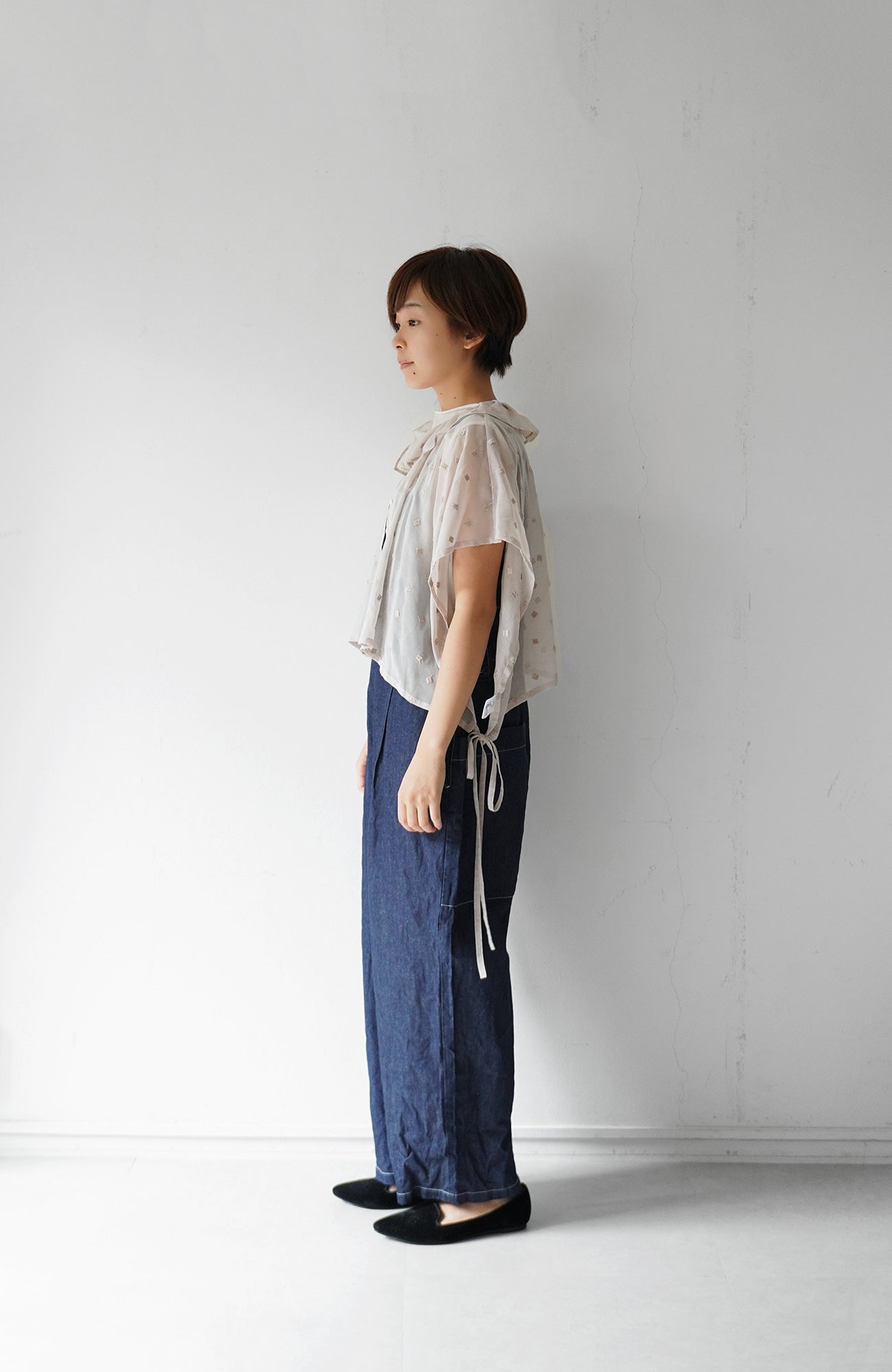 Sukre Tuck Collar Blouse