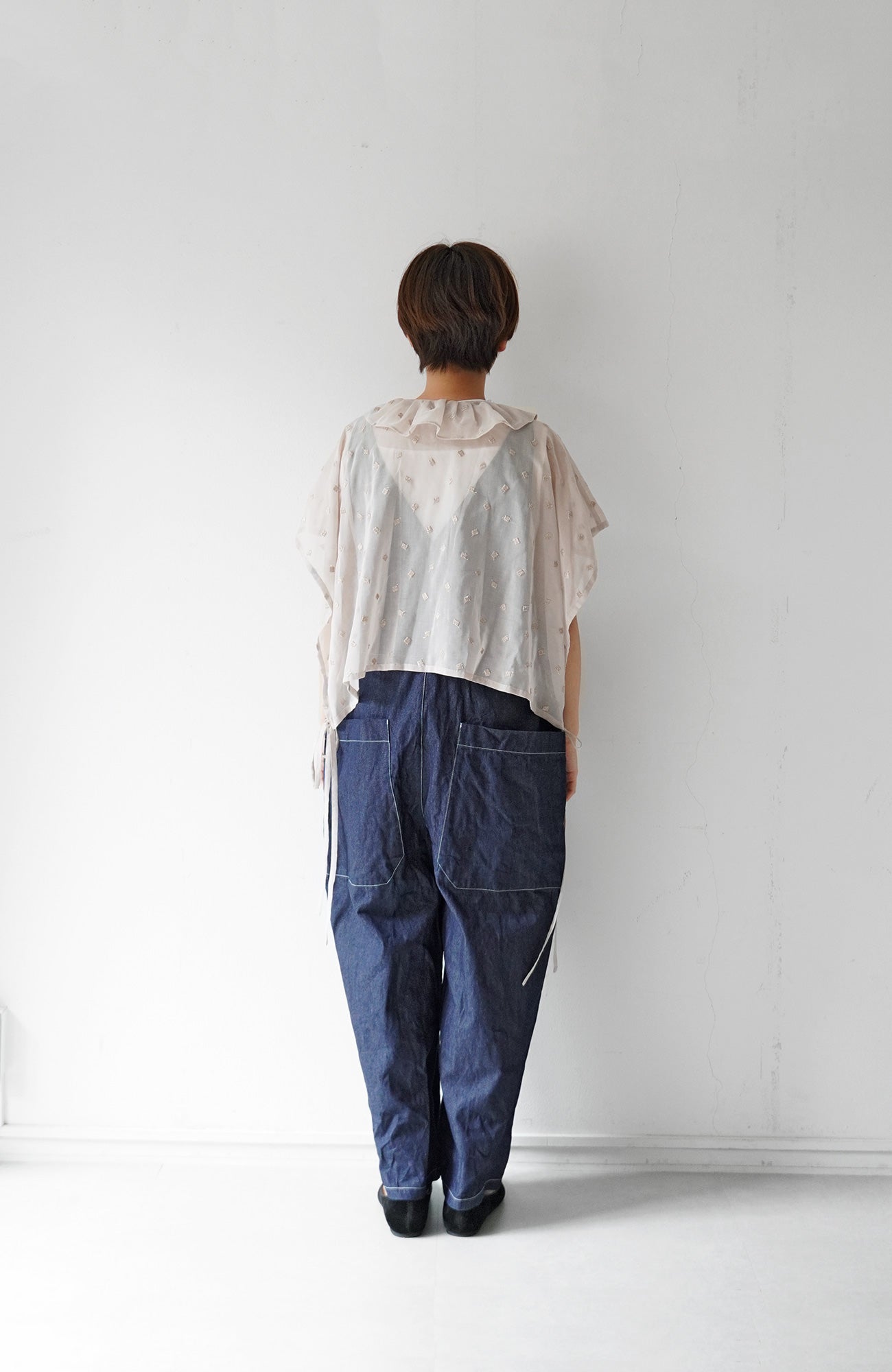 Sukre Tuck Collar Blouse