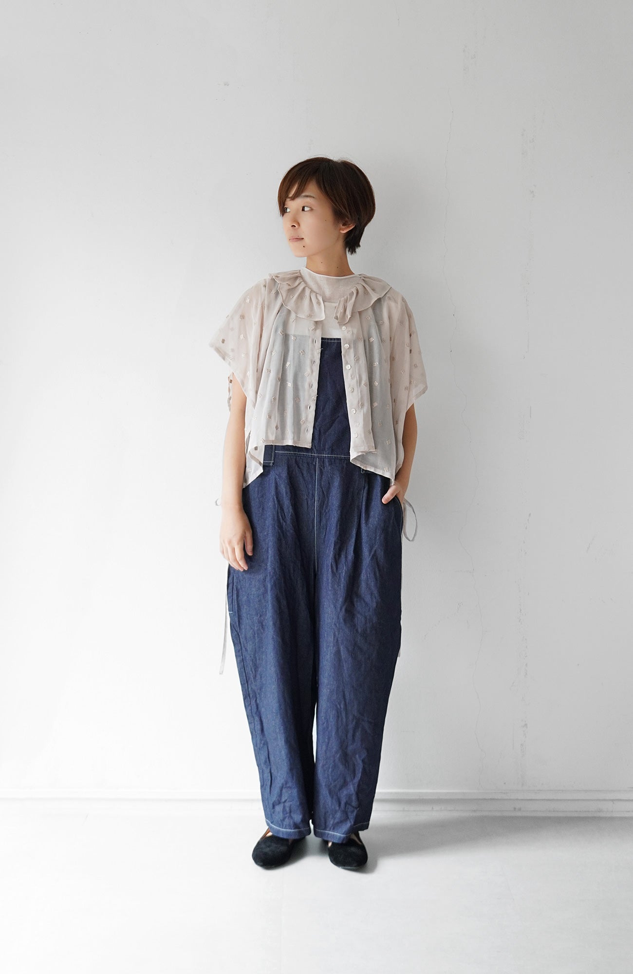 Sukre Tuck Collar Blouse
