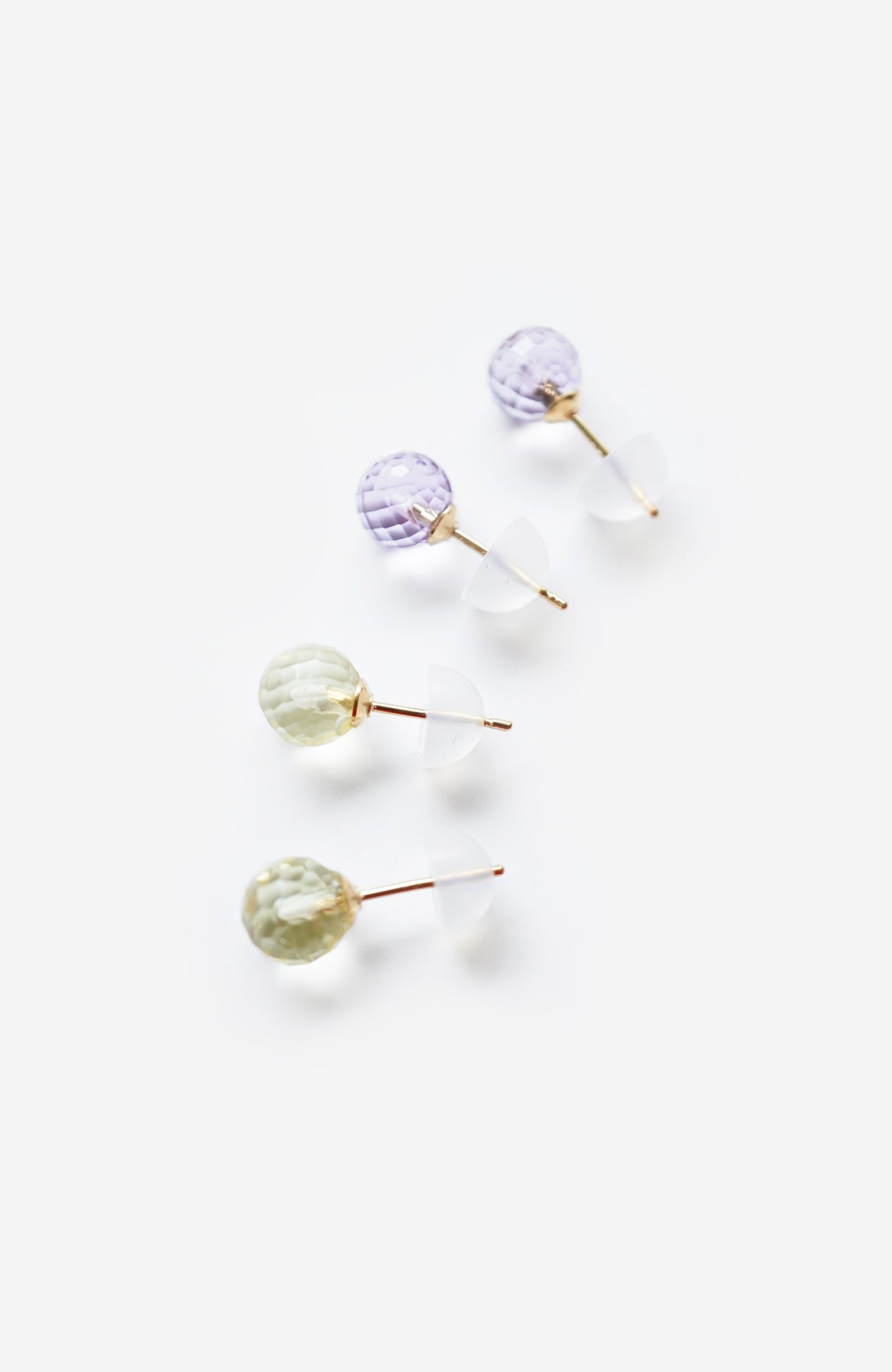 Single earrings/earrings