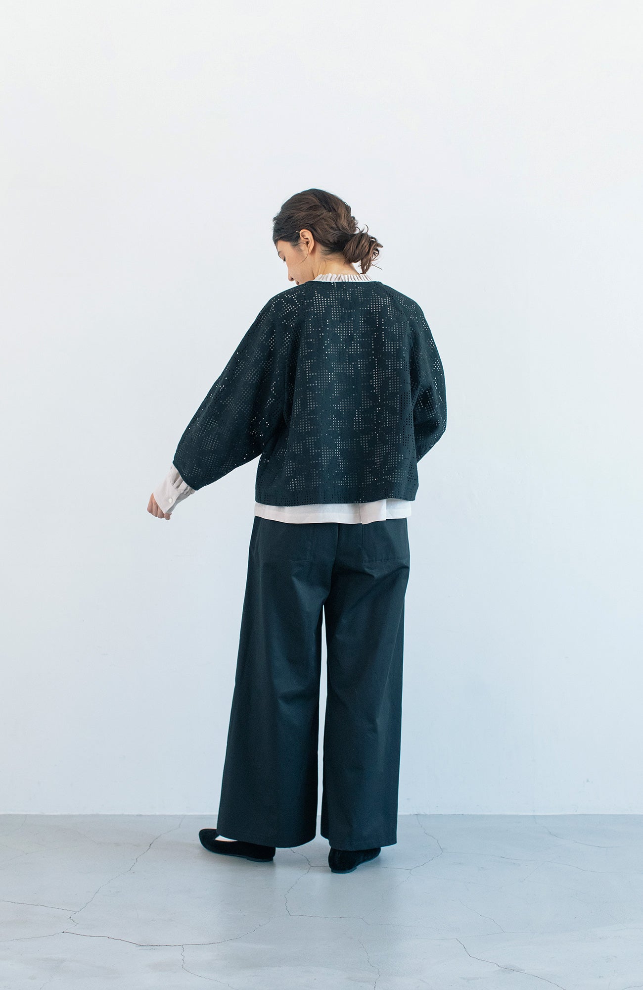Wide-leg trousers