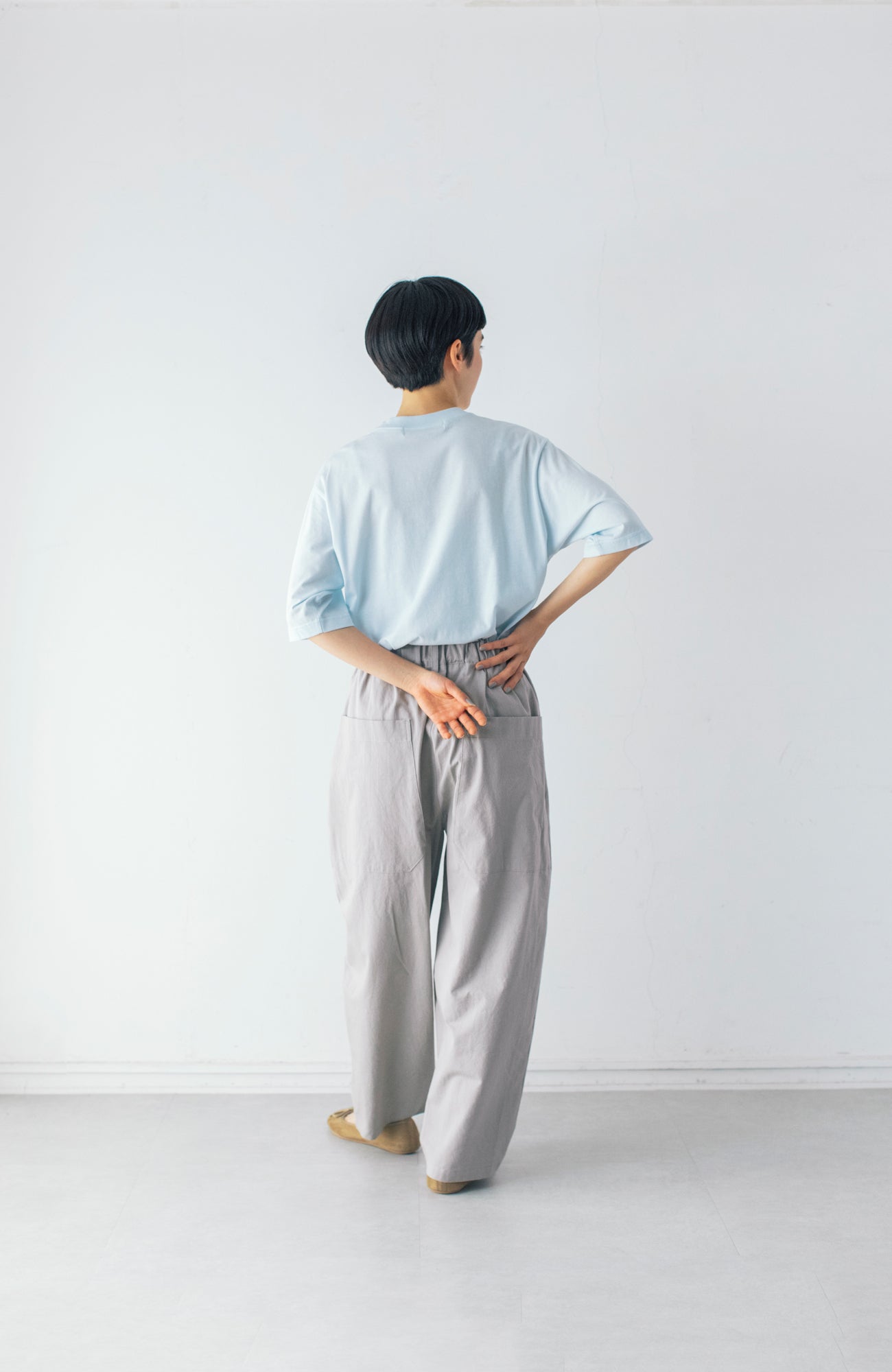 SUNNY DRY4 Tuck Pants