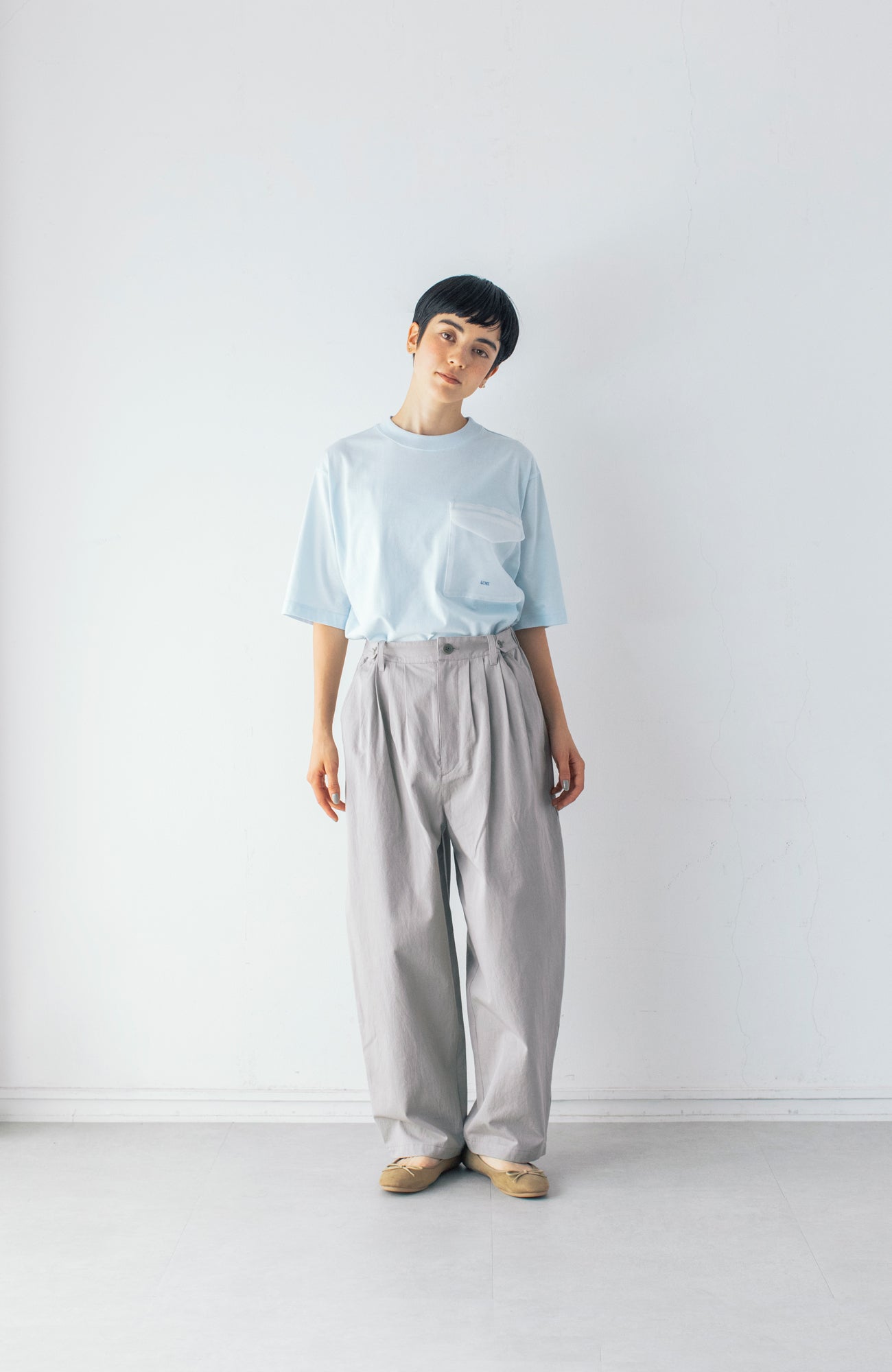 SUNNY DRY4 Tuck Pants