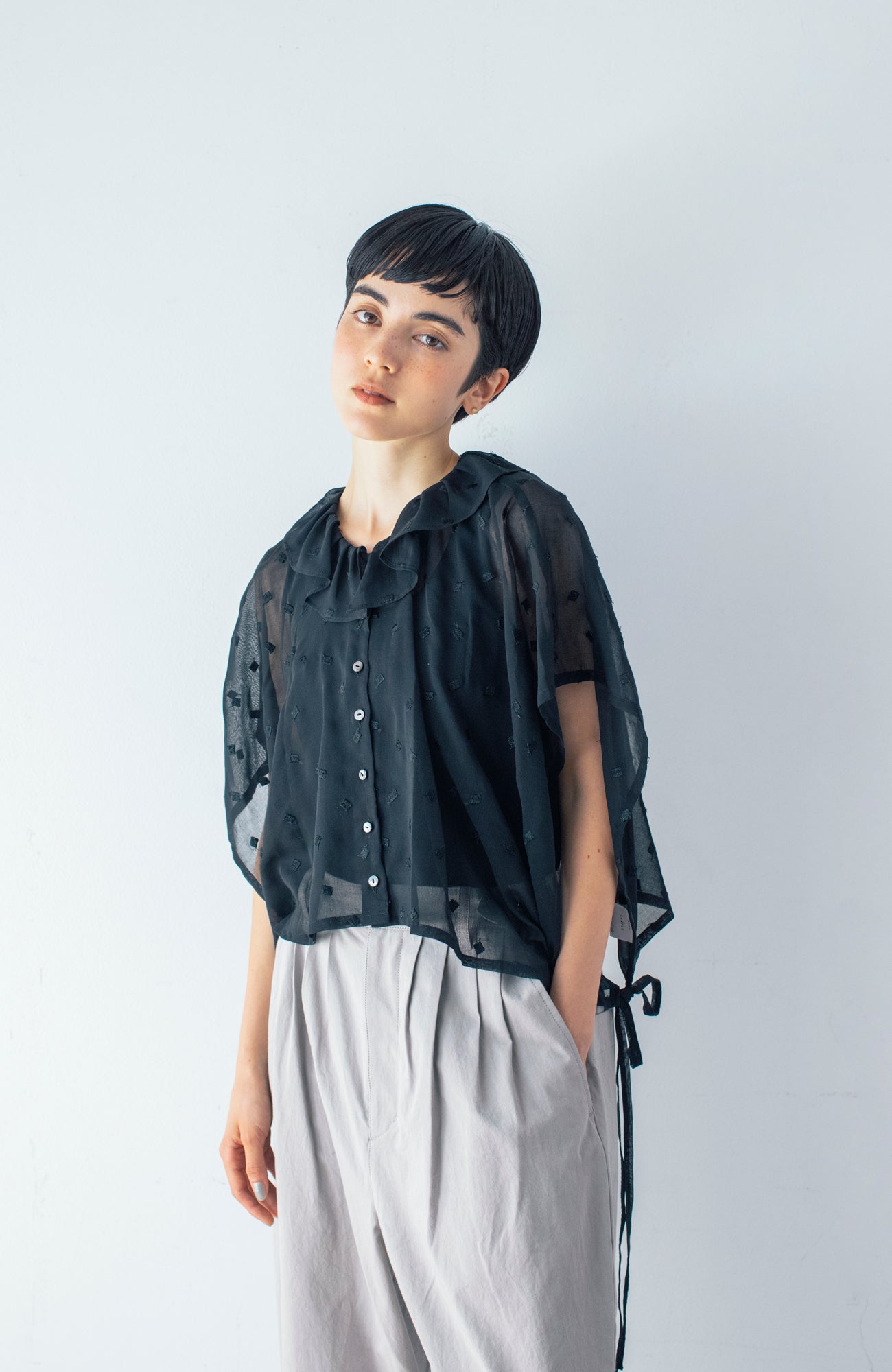 Sukre Tuck Collar Blouse