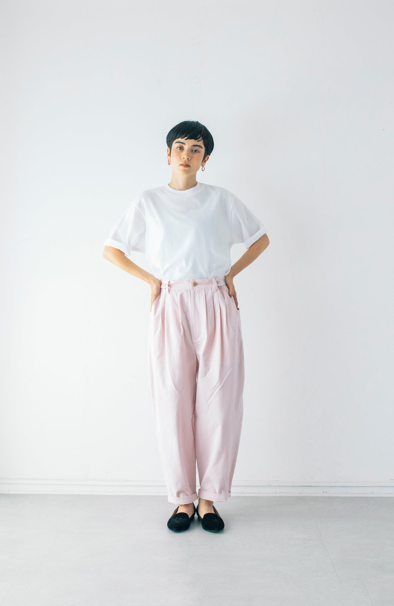 SUNNY DRY4 Tuck Pants