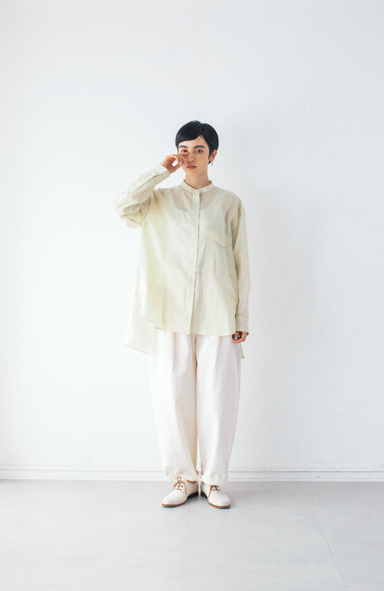 Striped band collar shirt