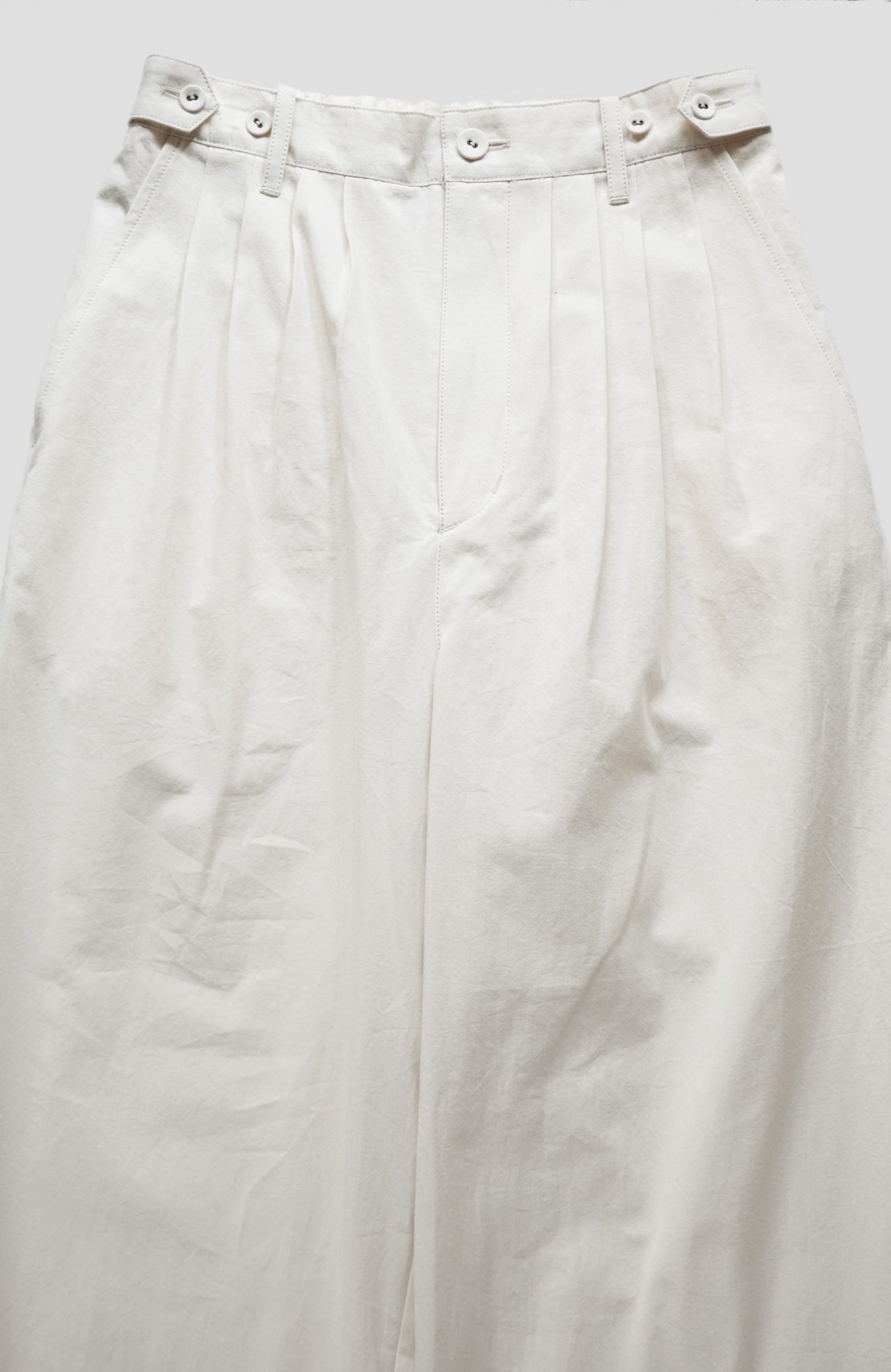 SUNNY DRY4 Tuck Pants