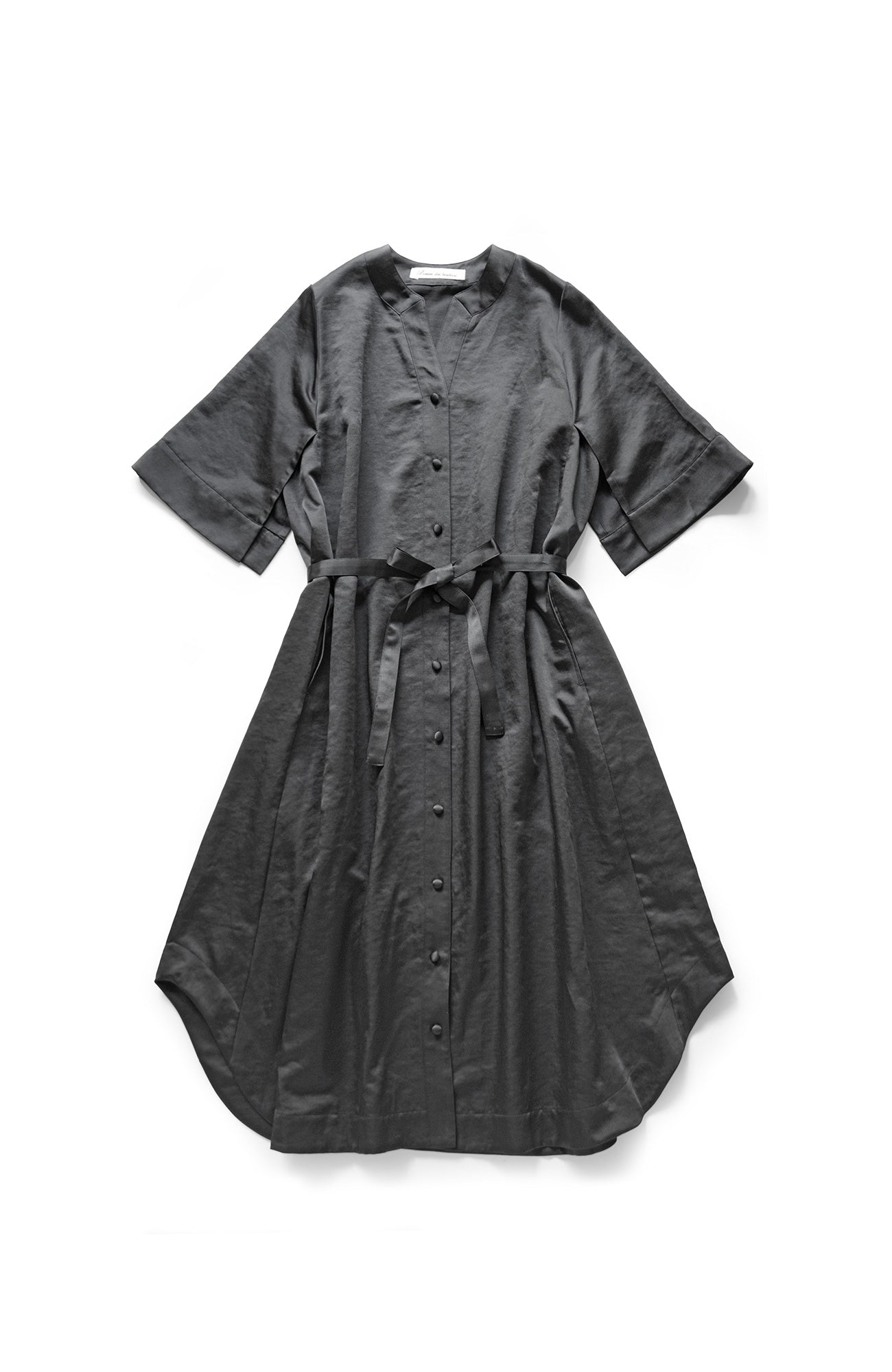 サテンスラッシュスリーブドレス(2024 Spring Collection)