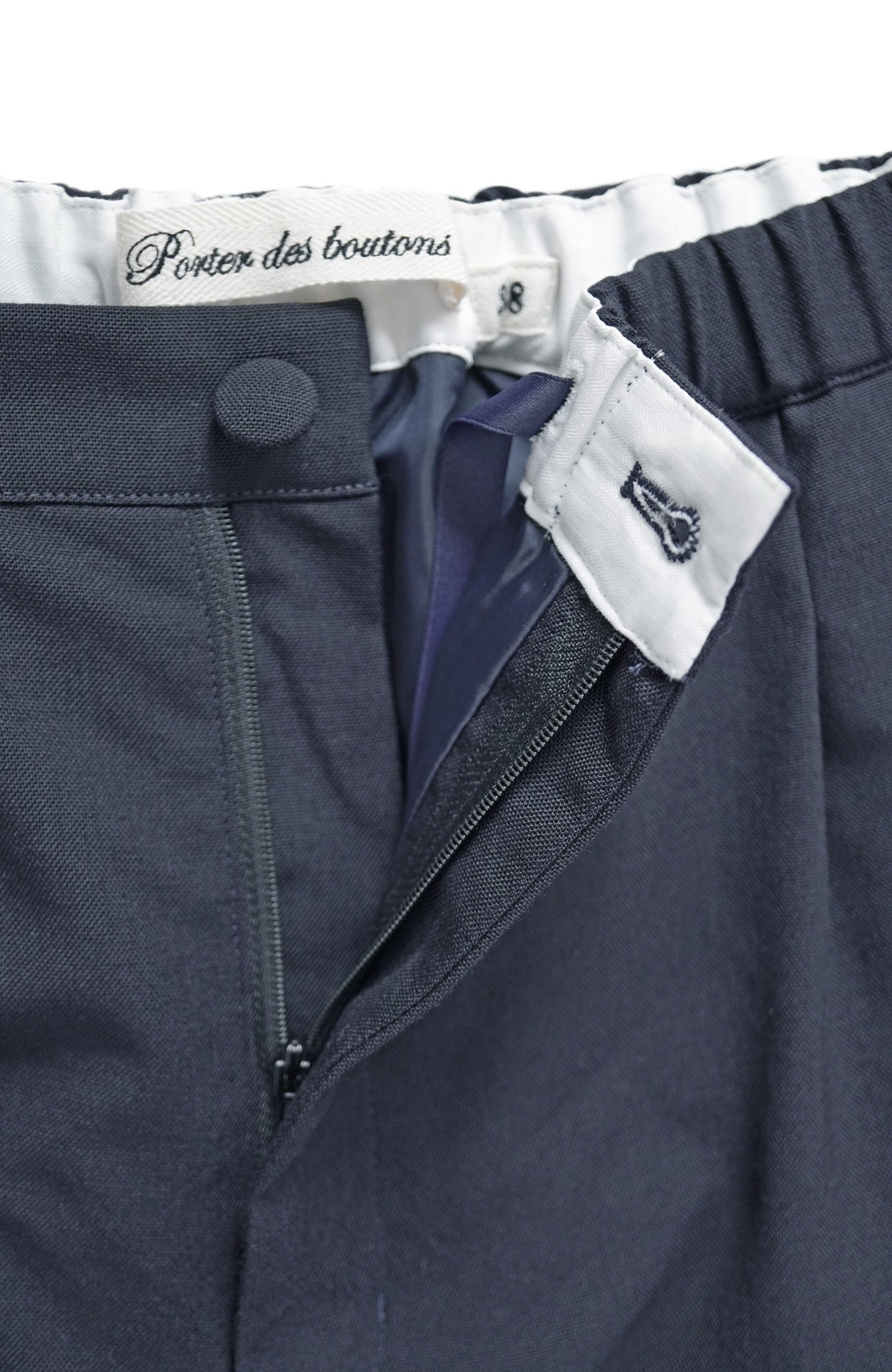 Tapered pants (2025 Pre-Spring Collection)