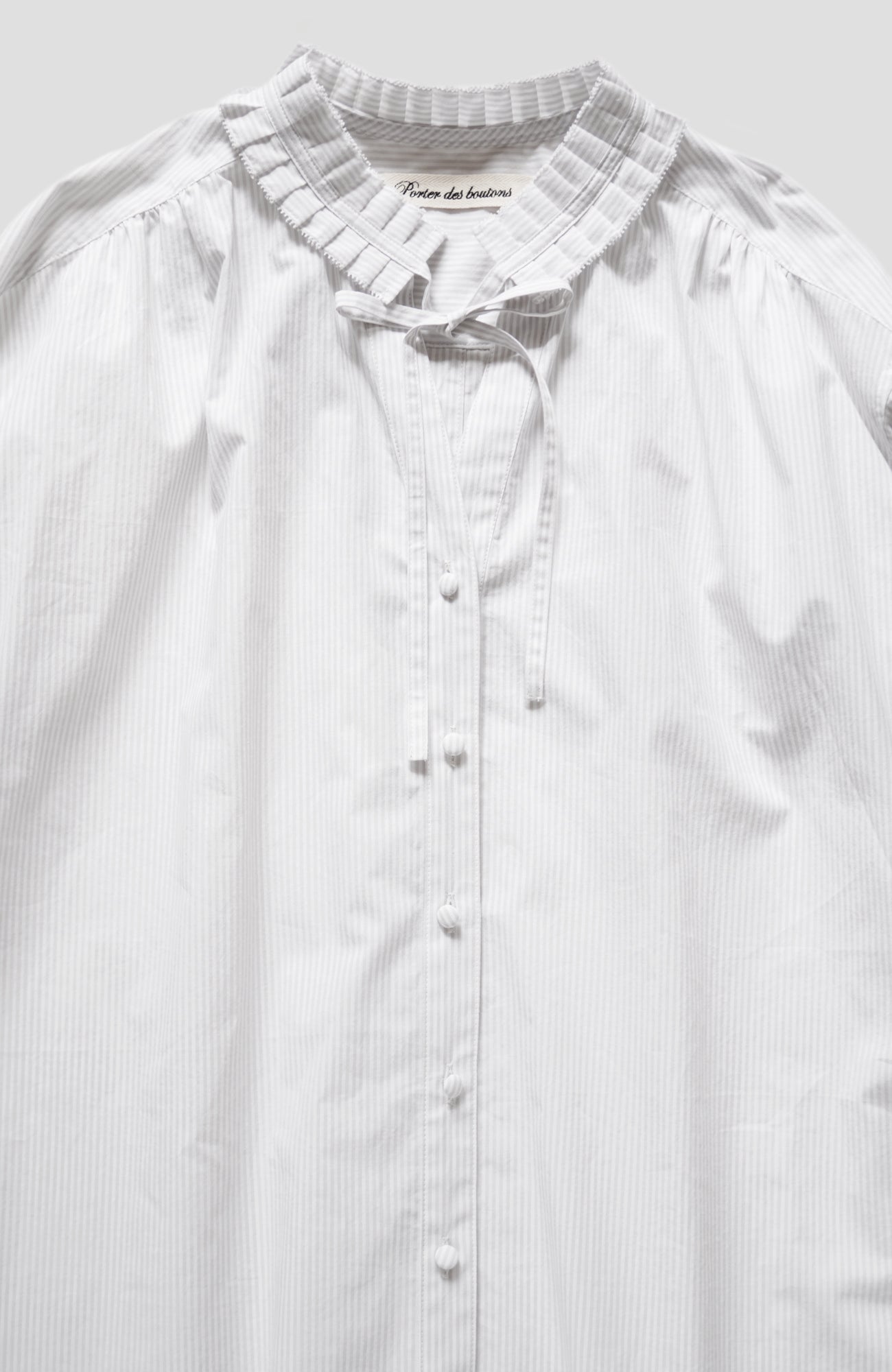 Tuck collar shirt (2025 Spring Collection)