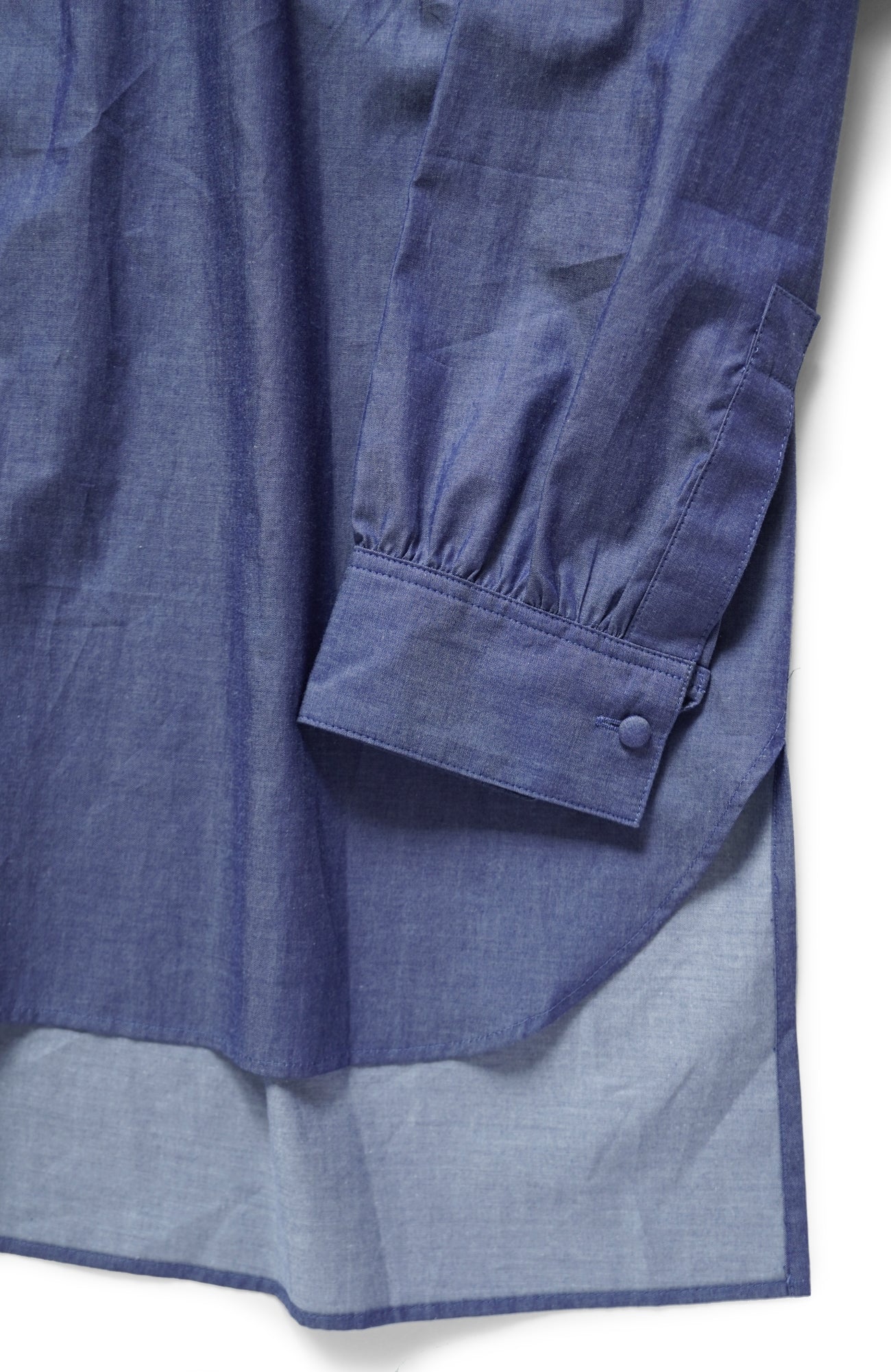 Tuck collar shirt (2025 Spring Collection)