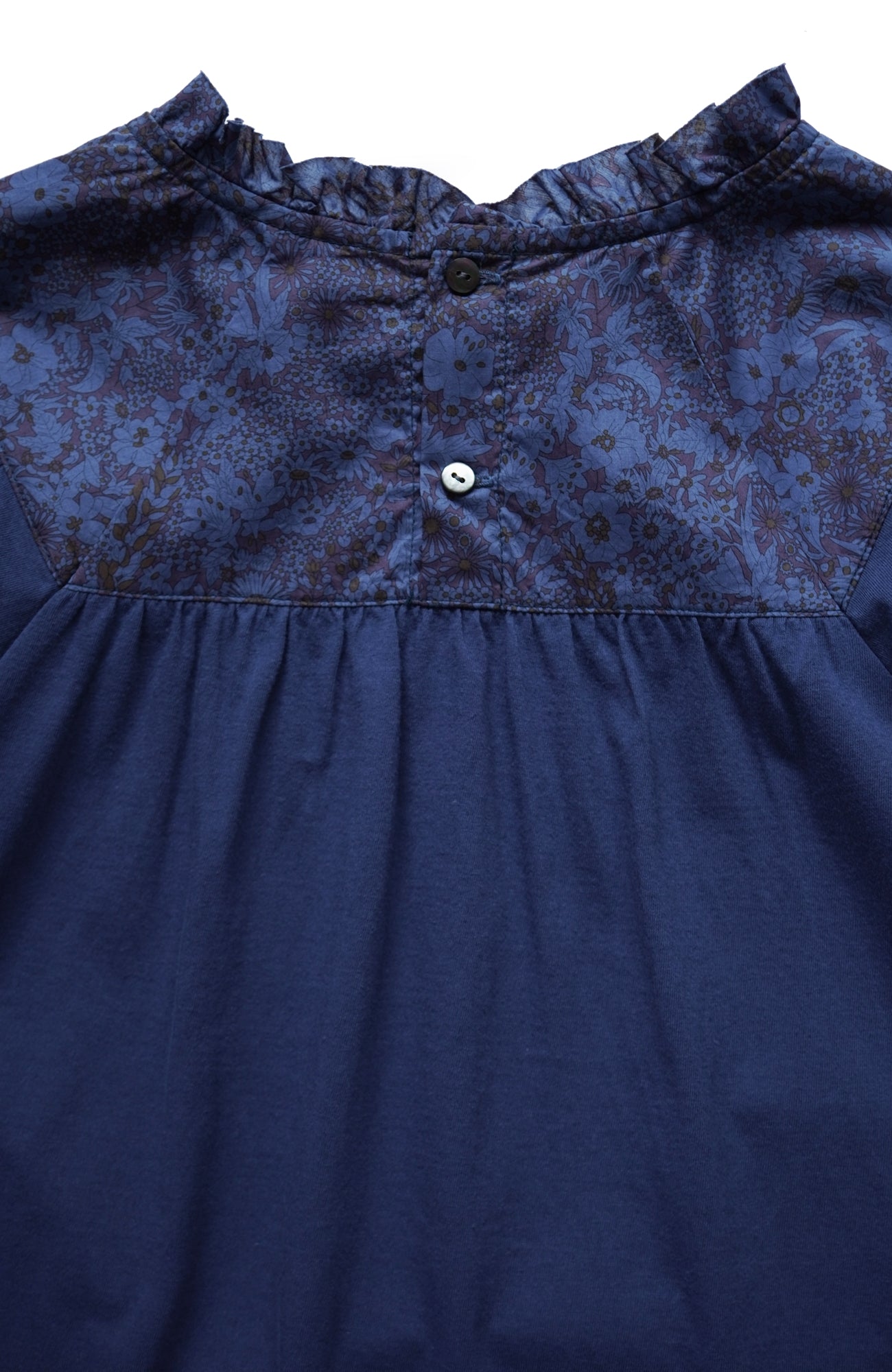 LIBERTY PRINT ruffle neck pullover (2025 Spring Collection)