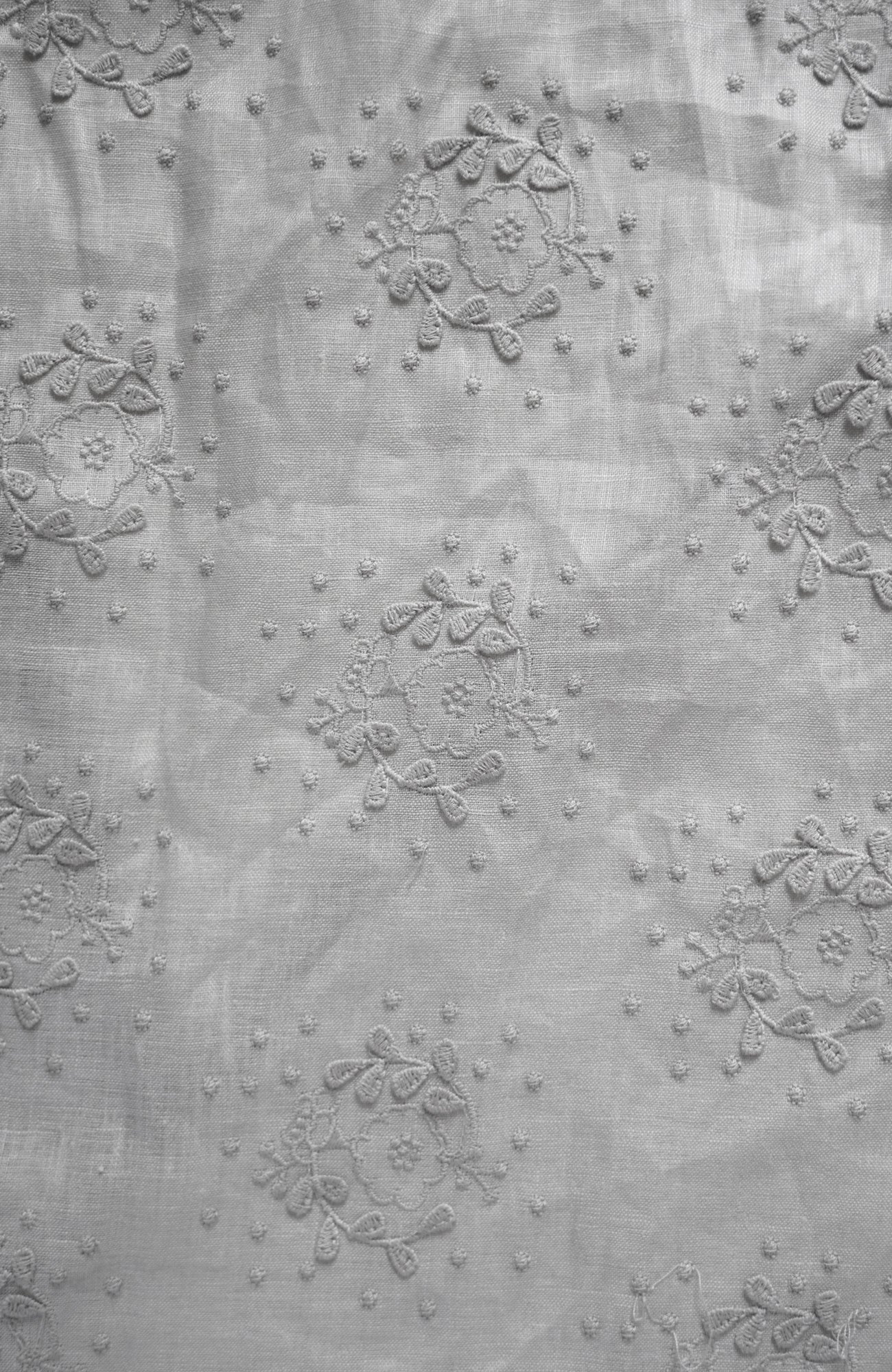 "Evening Primrose" Linen Embroidered Robe (2025 Spring Collection)