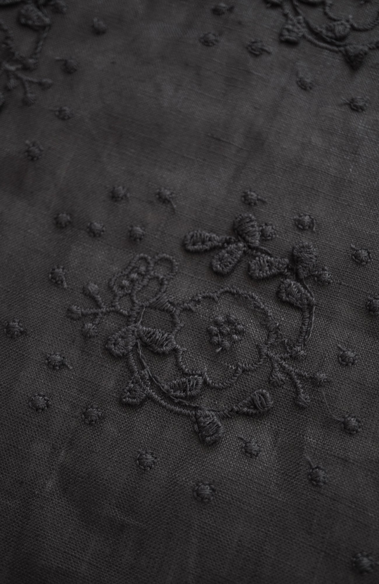 "Evening Primrose" Linen Embroidered Robe (2025 Spring Collection)