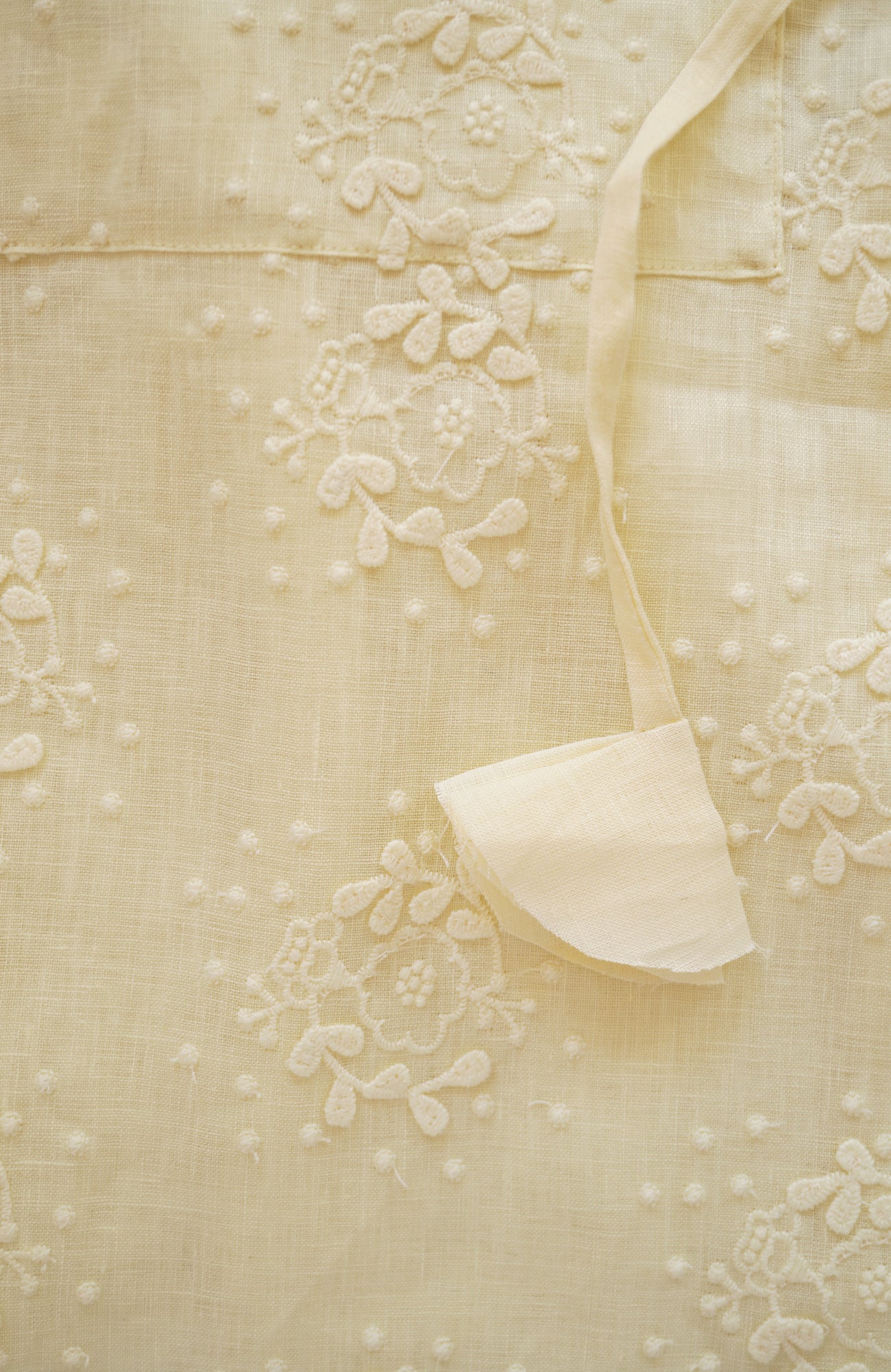 "Evening Primrose" Linen Embroidered Robe (2025 Spring Collection)