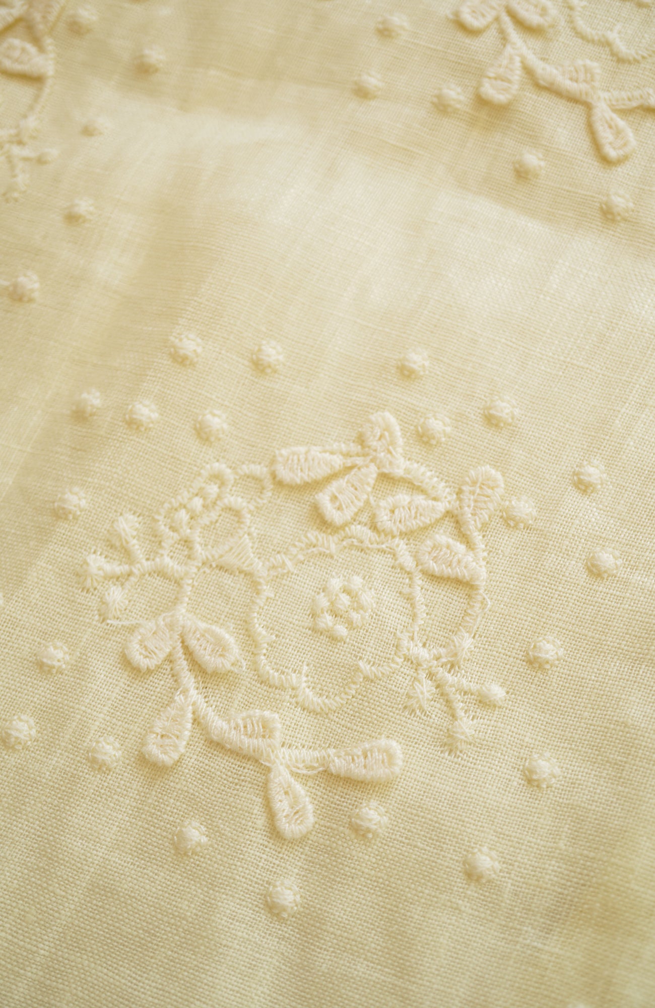 "Evening Primrose" Linen Embroidered Robe (2025 Spring Collection)
