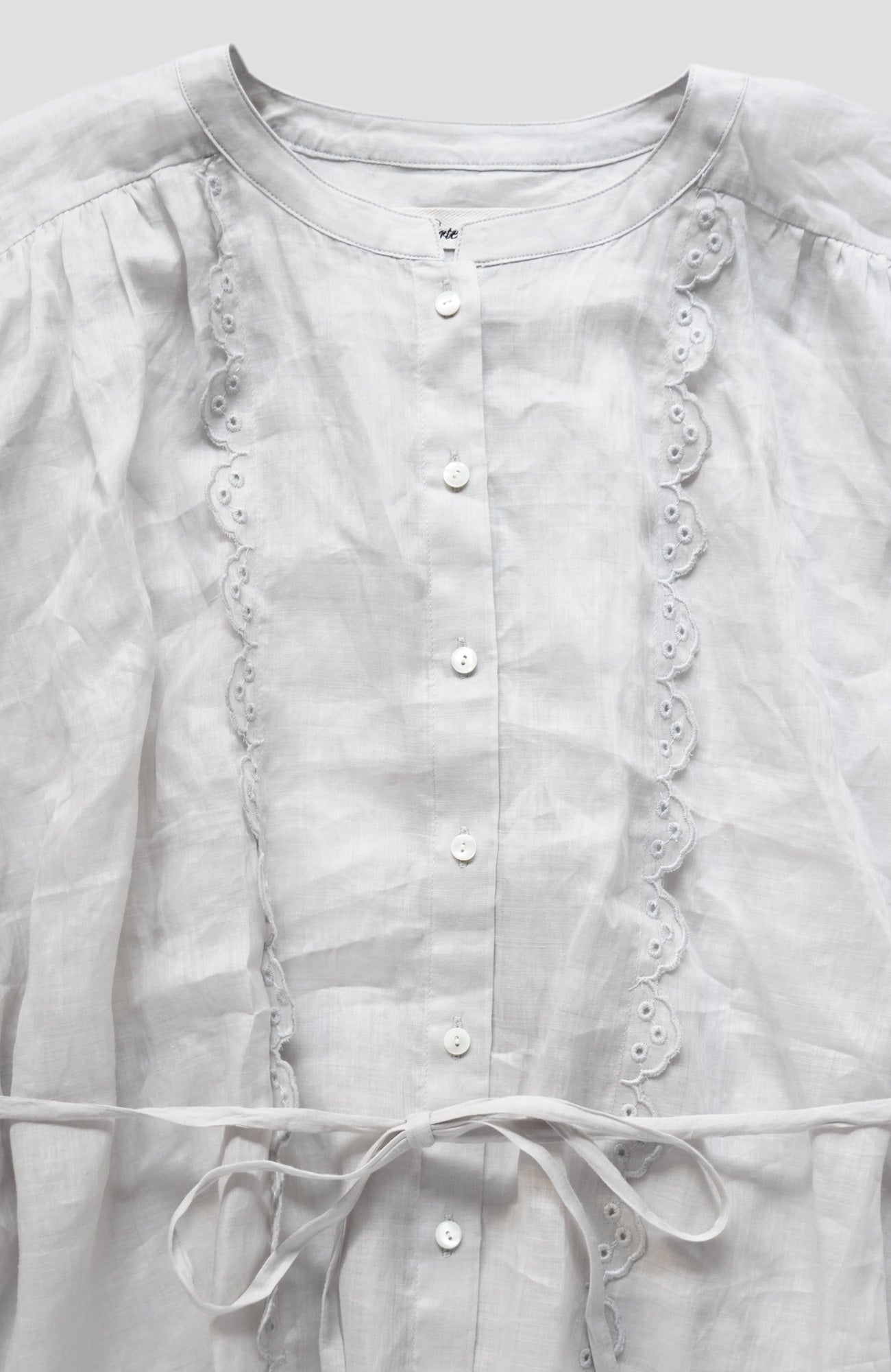 Bowler Scallop Blouse (2025 Summer Collection)