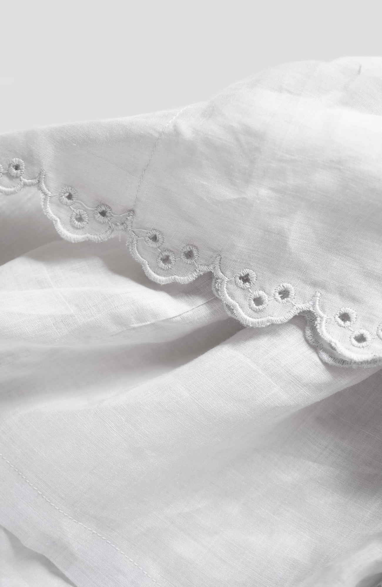Bowler Scallop Blouse (2025 Summer Collection)