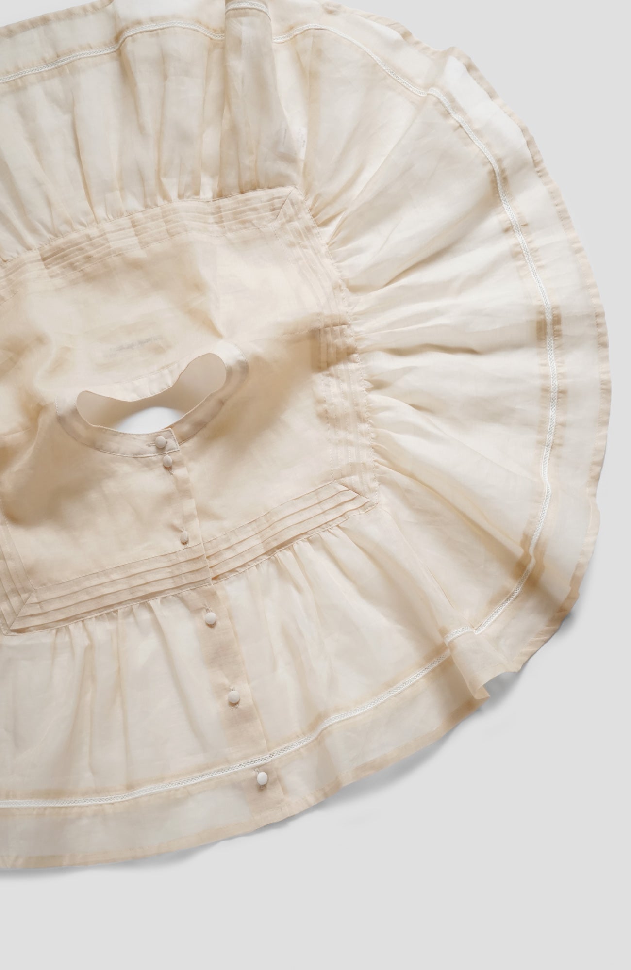 Cape blouse (2025 Summer Collection)
