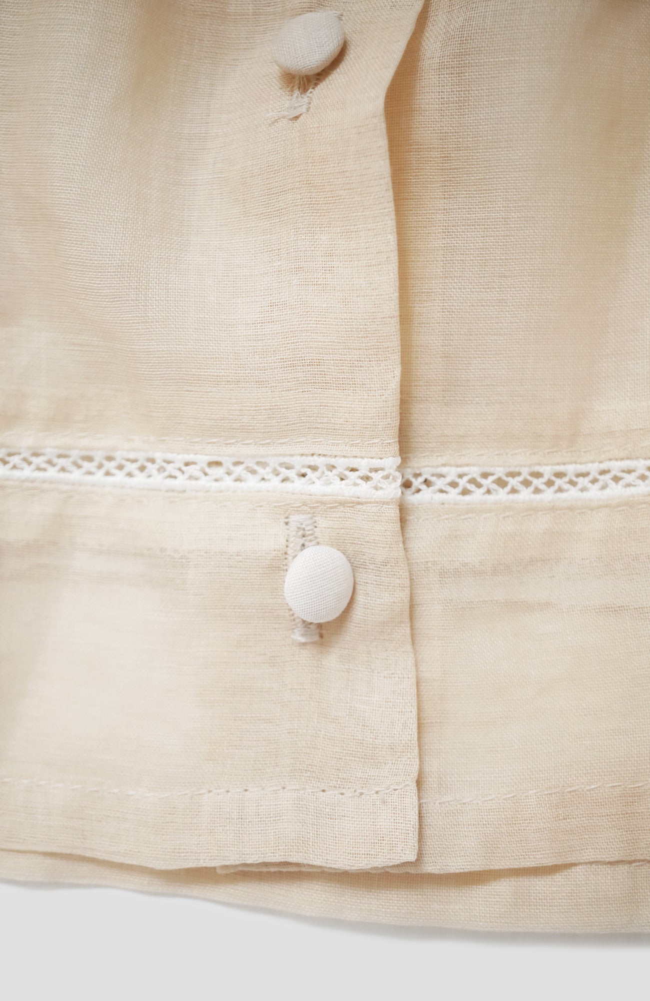 Cape blouse (2025 Summer Collection)