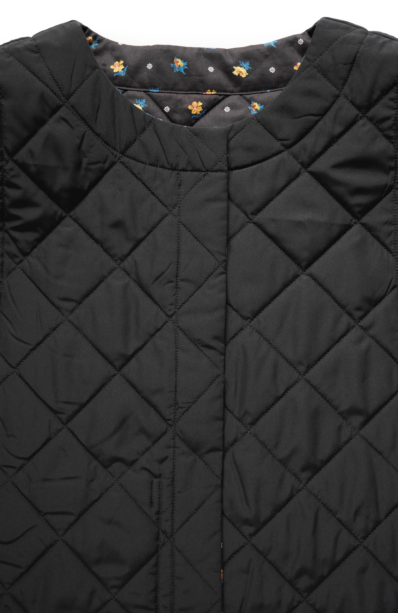 Reversible quilted vest (2025 Autumn & Winter Collection)