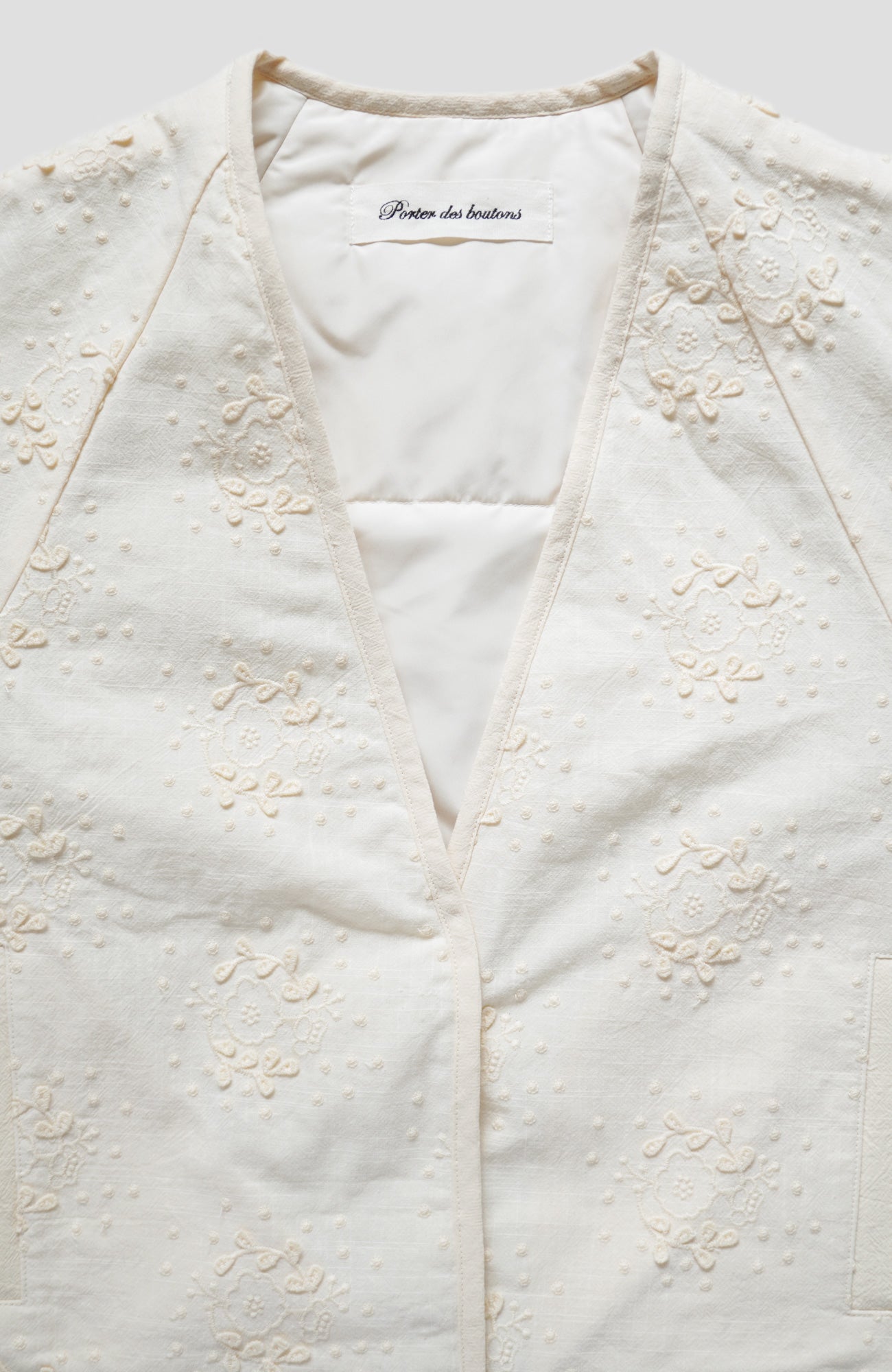 Embroidered jacket (2025 Autumn & Winter Collection)