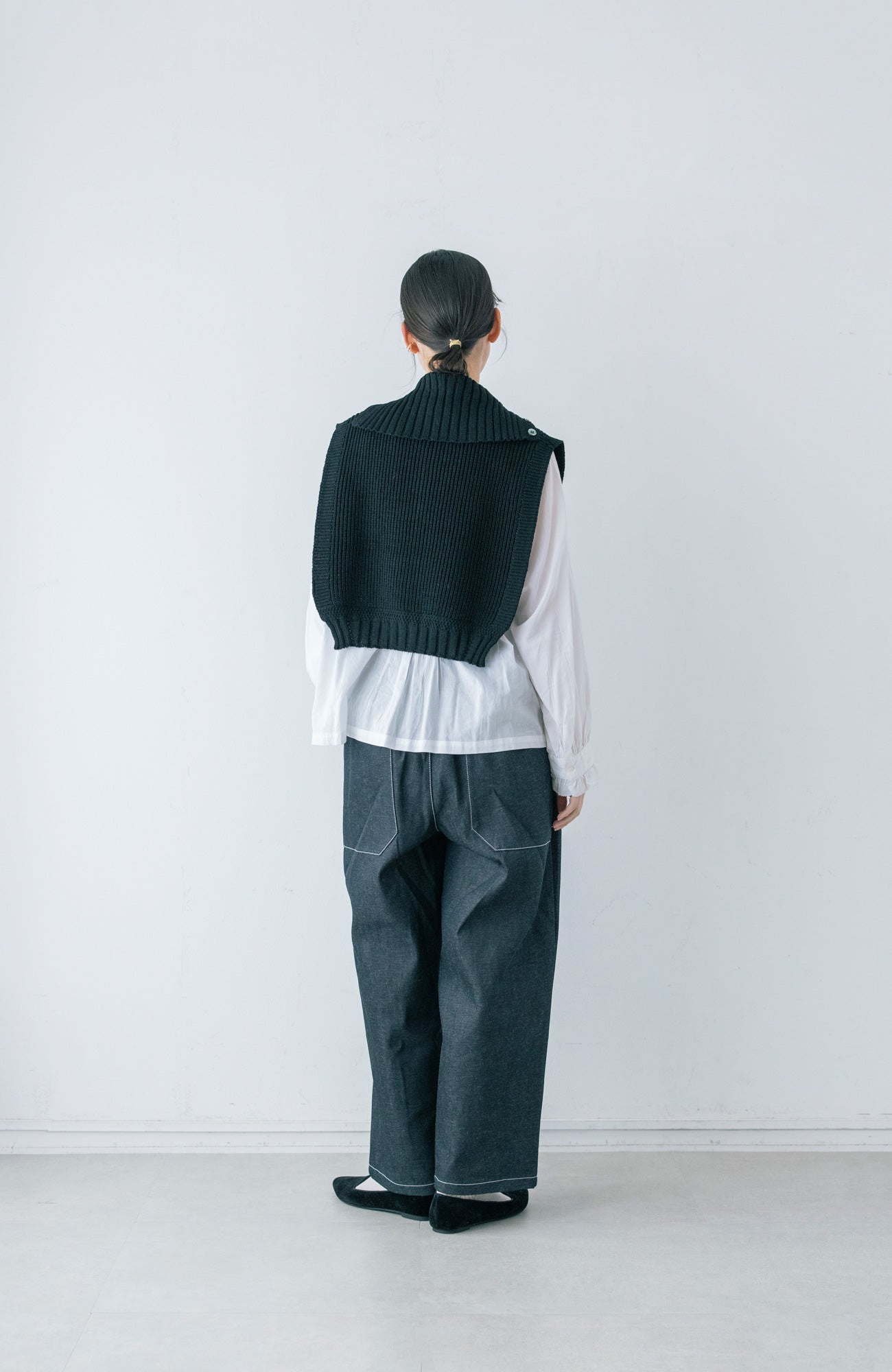 ボタンカラーベスト(2025-2026 Winter & Pre-spring Collection)