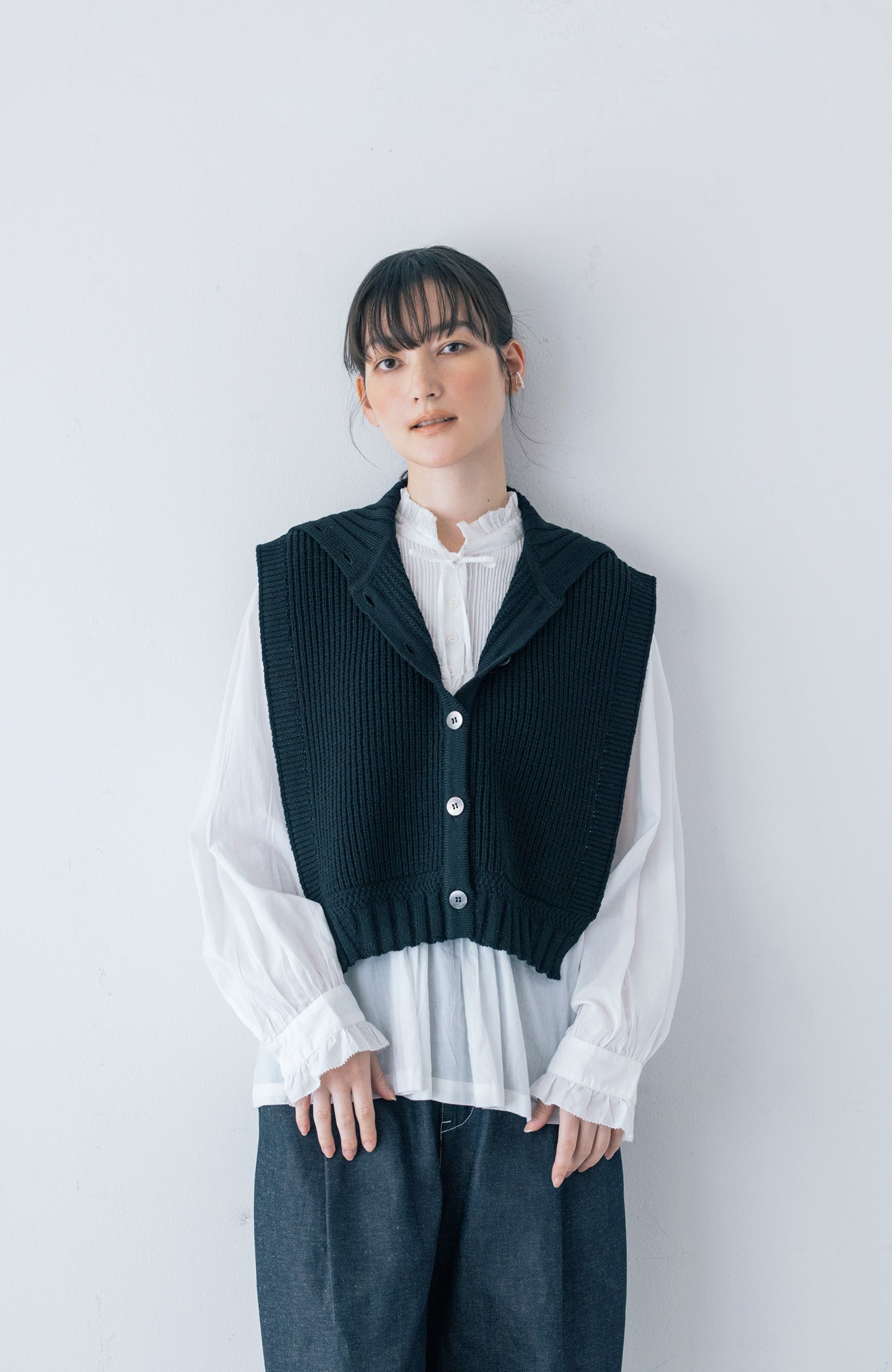 ボタンカラーベスト(2025-2026 Winter & Pre-spring Collection)