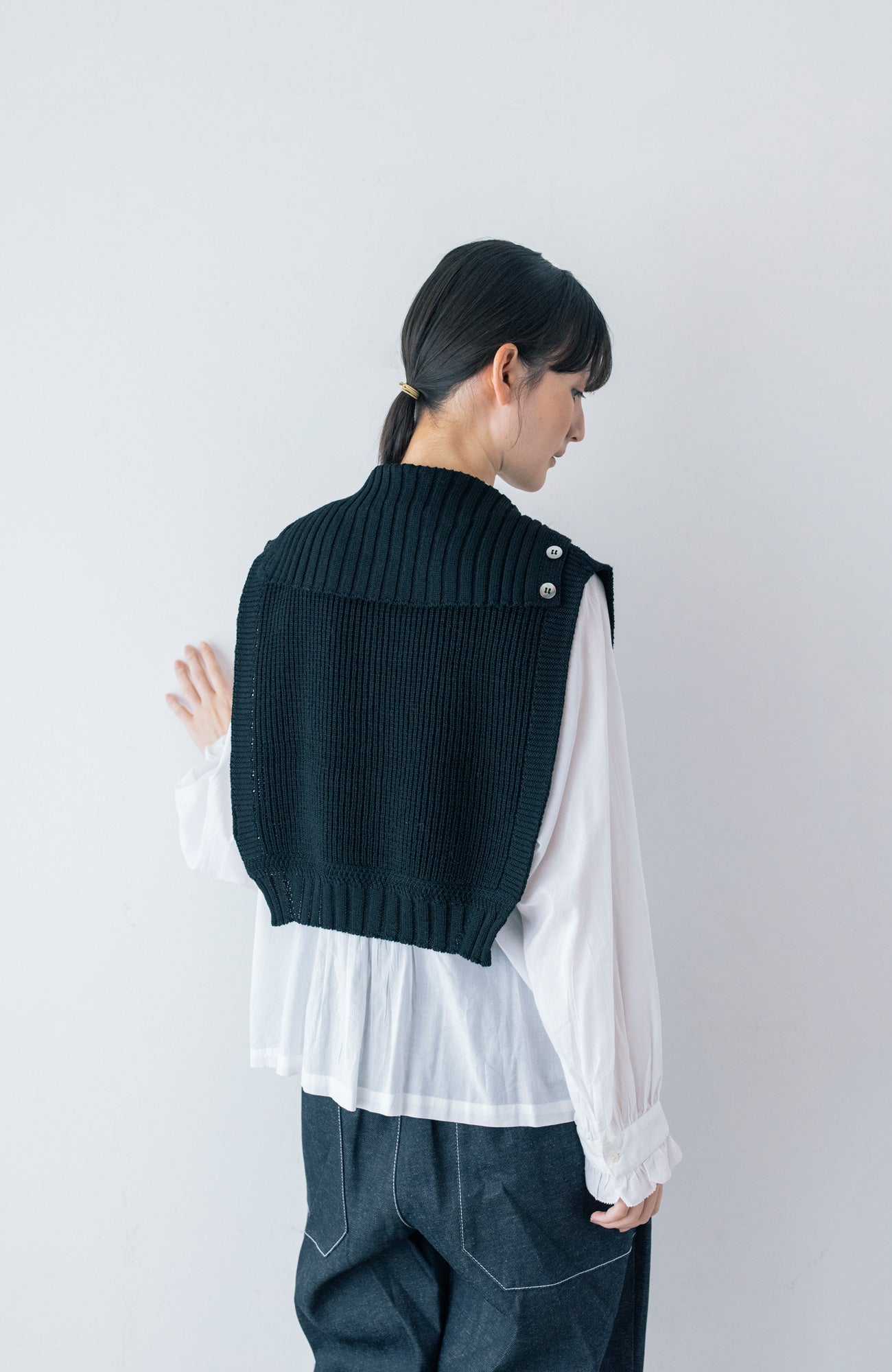 ボタンカラーベスト(2025-2026 Winter & Pre-spring Collection)