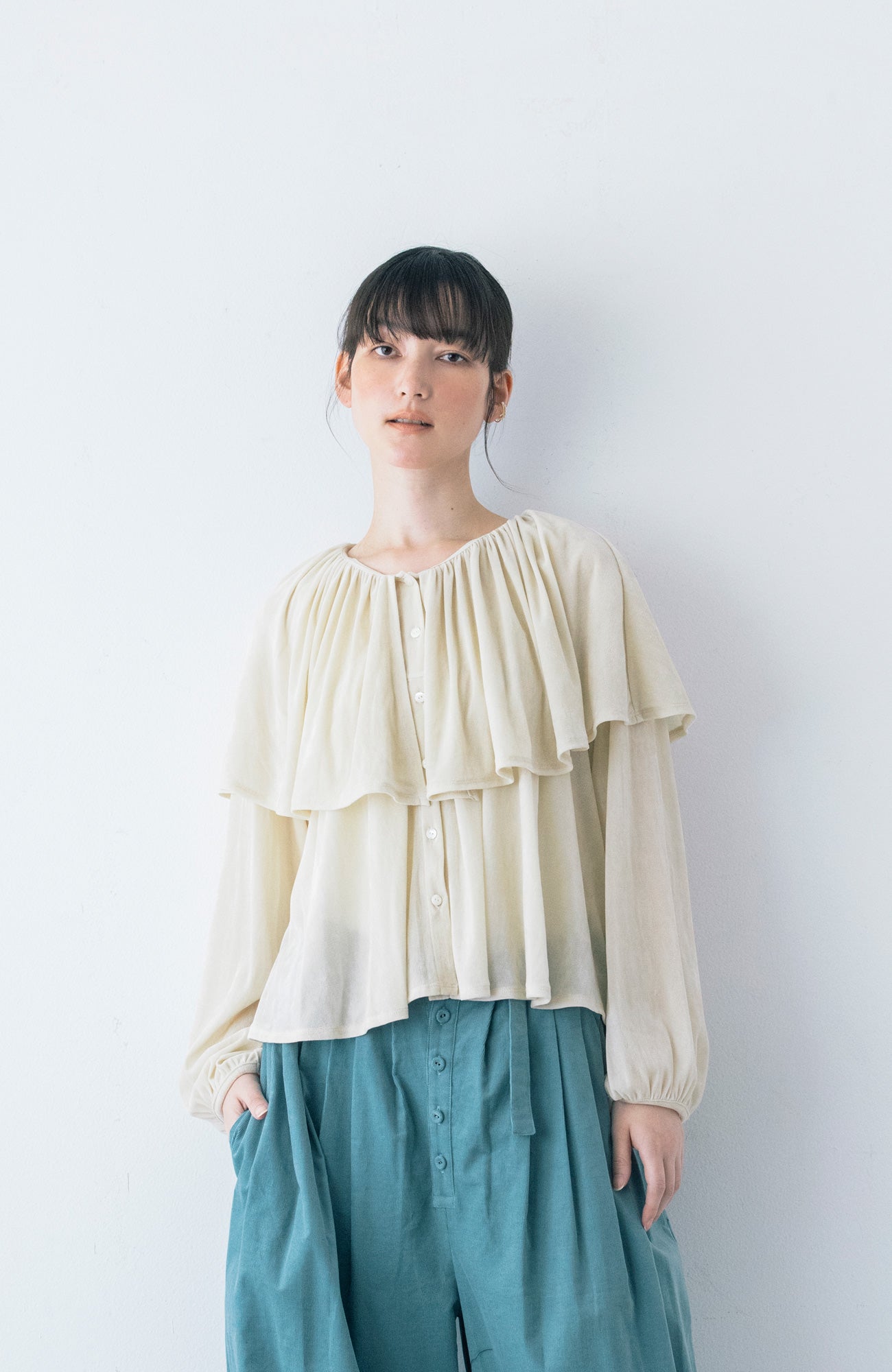 ワイドカラーカーディガン(2025-2026 Winter & Pre-spring Collection)