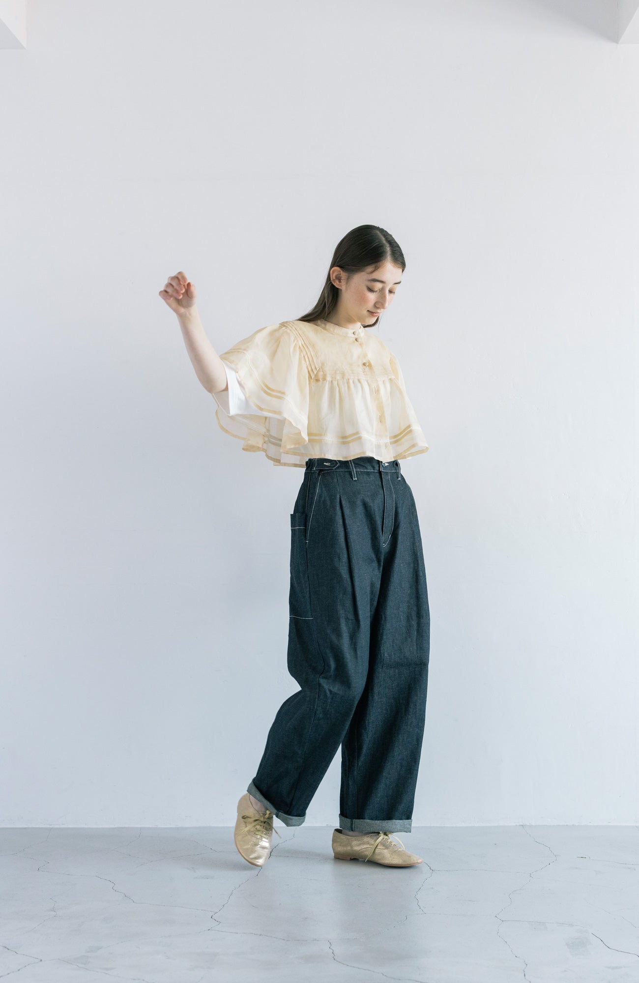 Cape blouse (2025 Summer Collection)