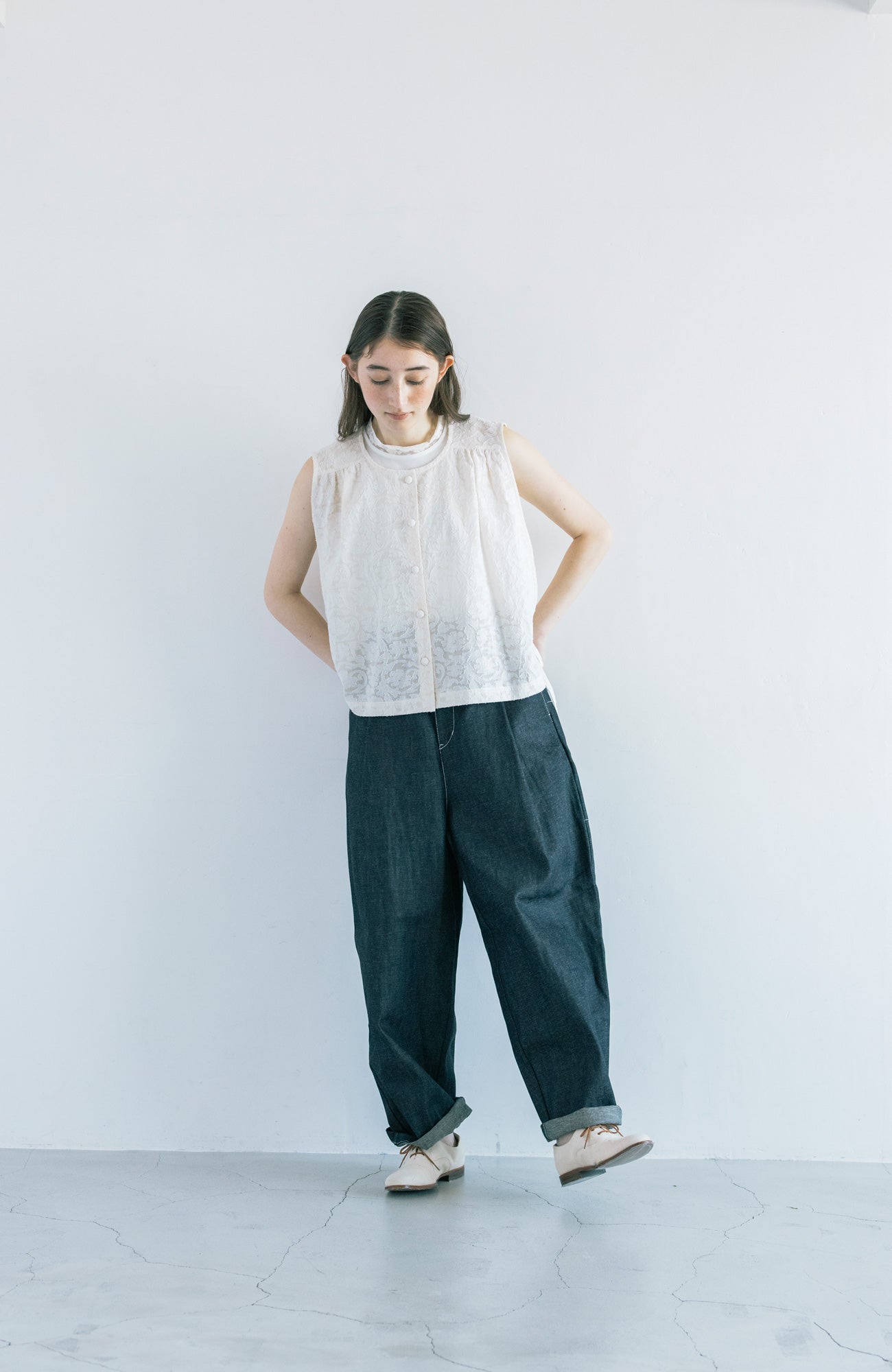 Side ribbon vest (2025 Summer Collection)