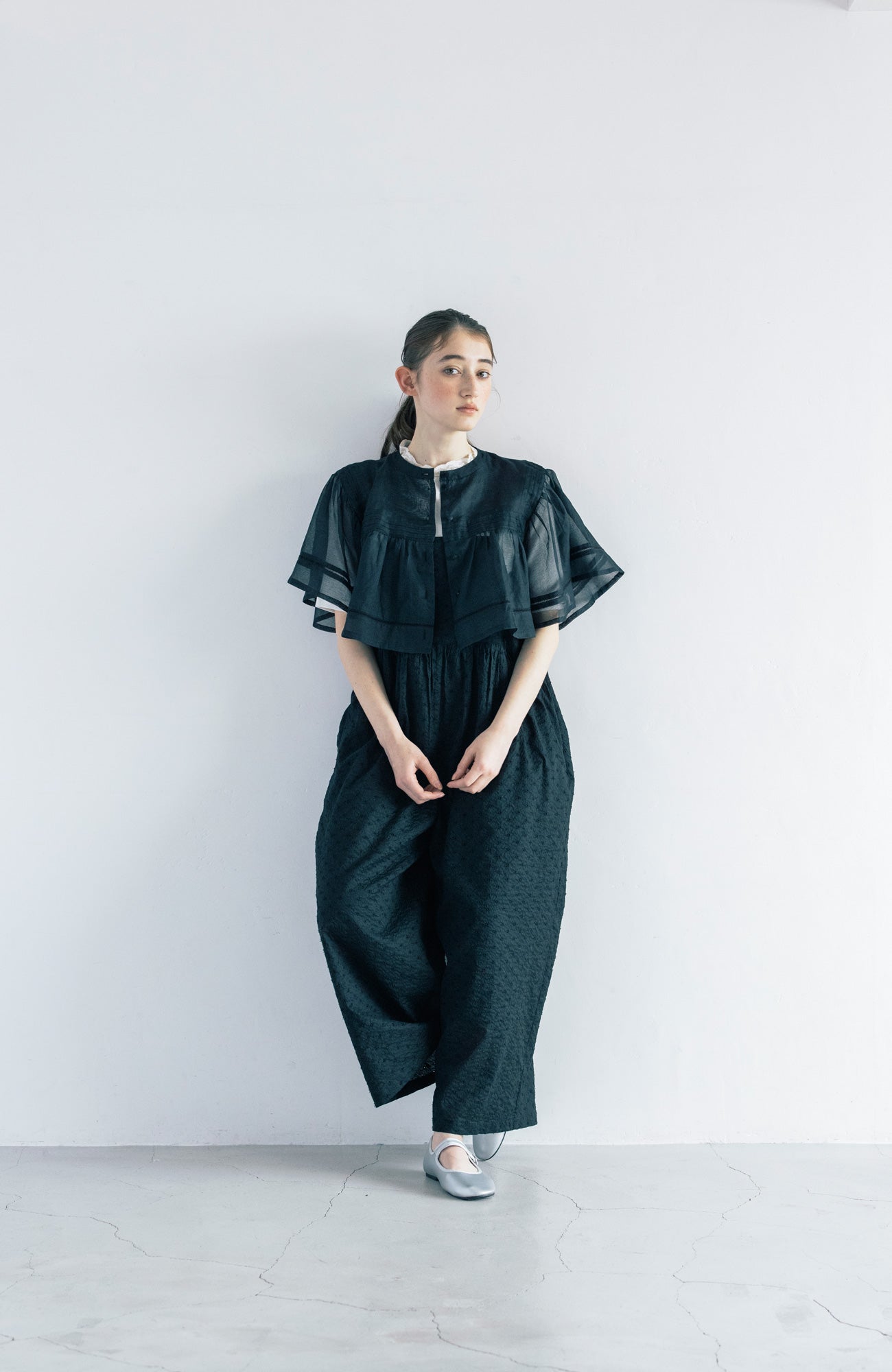 Cape blouse (2025 Summer Collection)