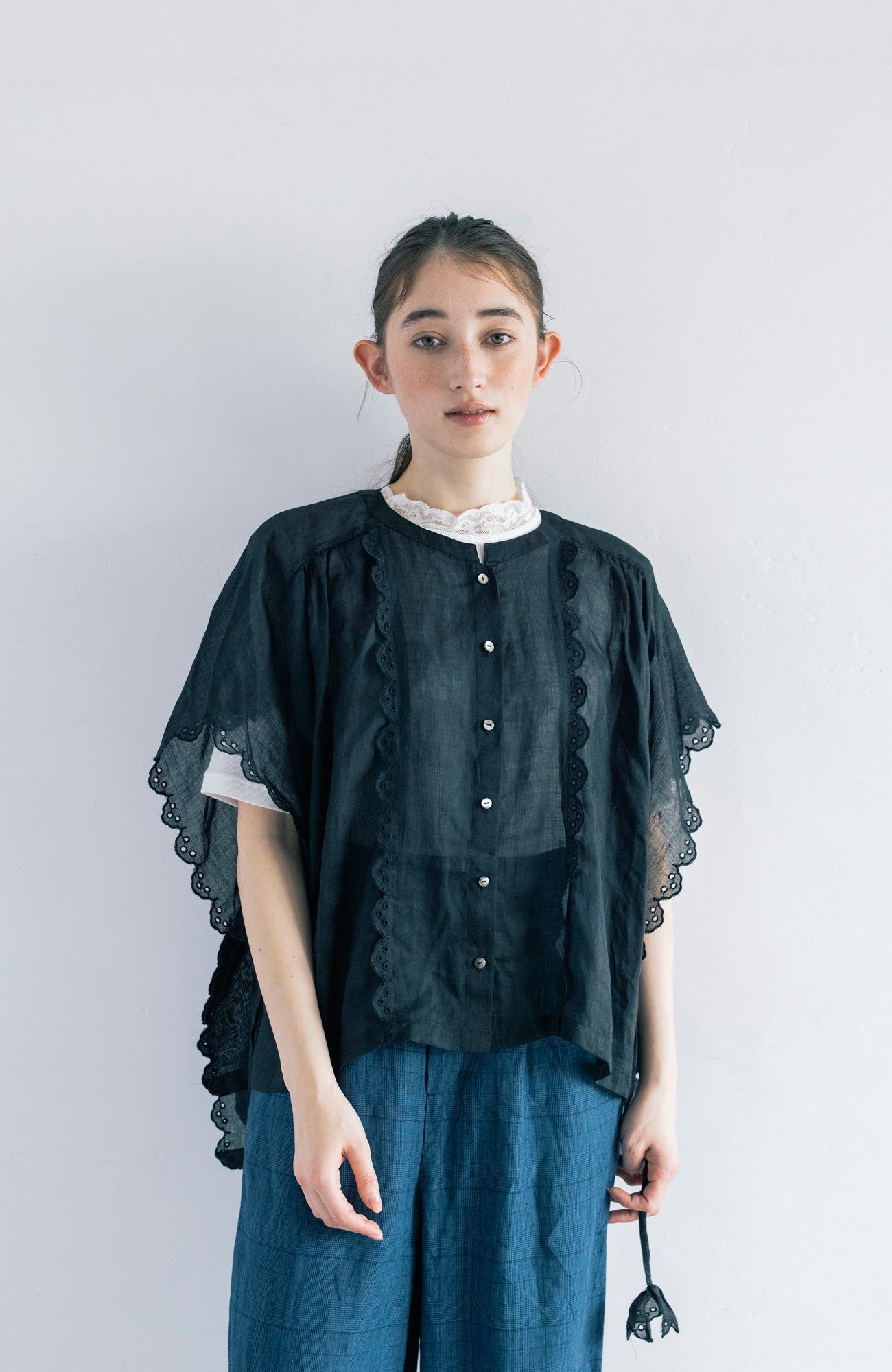 Bowler Scallop Blouse (2025 Summer Collection)