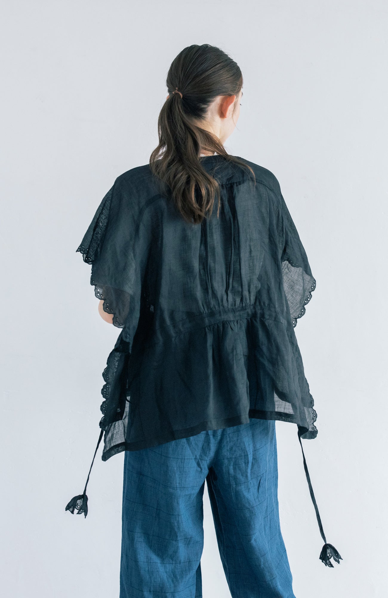 Bowler Scallop Blouse (2025 Summer Collection)