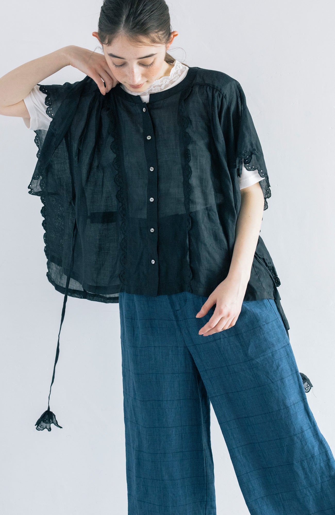 Bowler Scallop Blouse (2025 Summer Collection)
