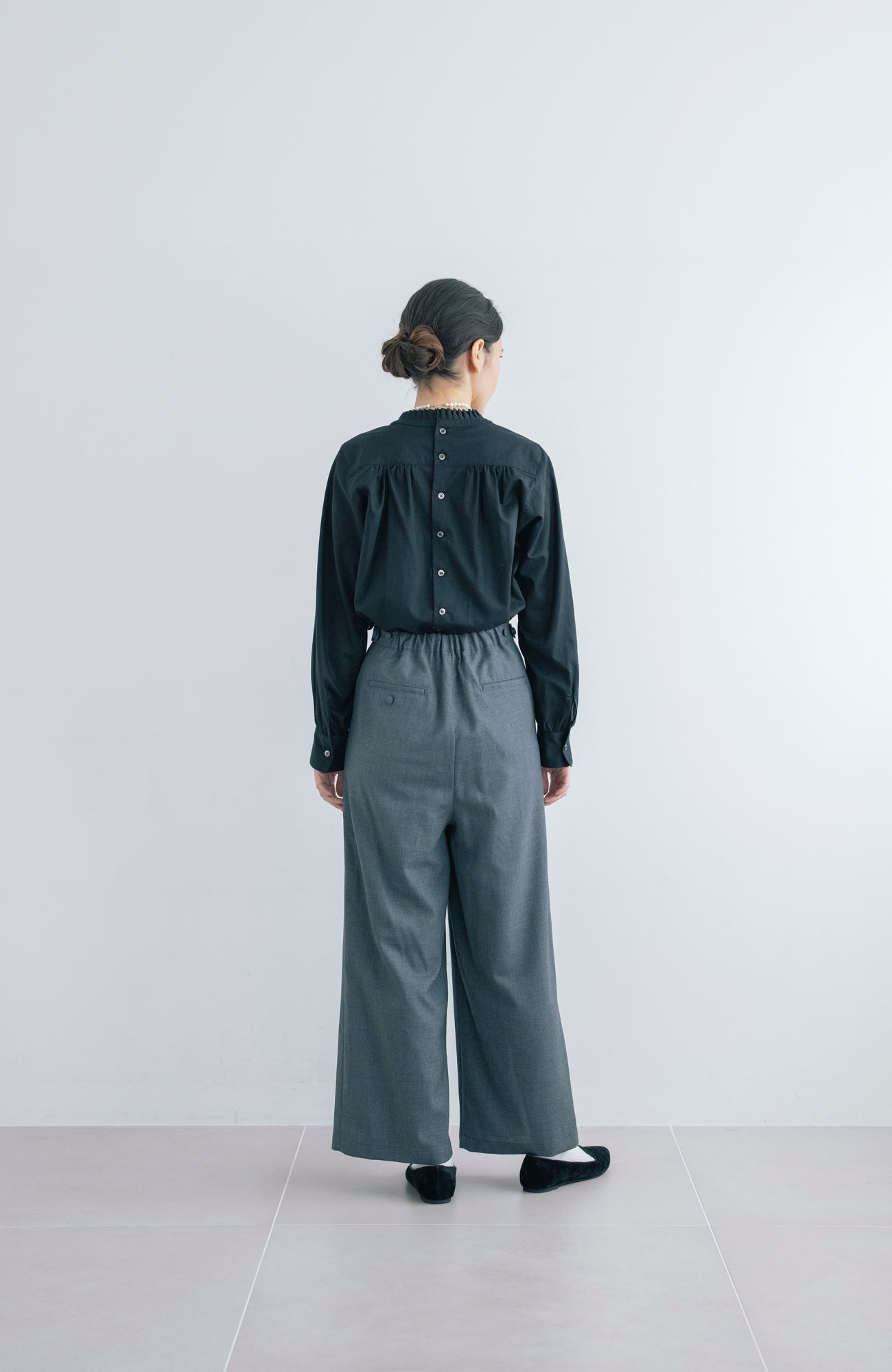 タックカラーブラウス(2025 Pre-Spring Collection)