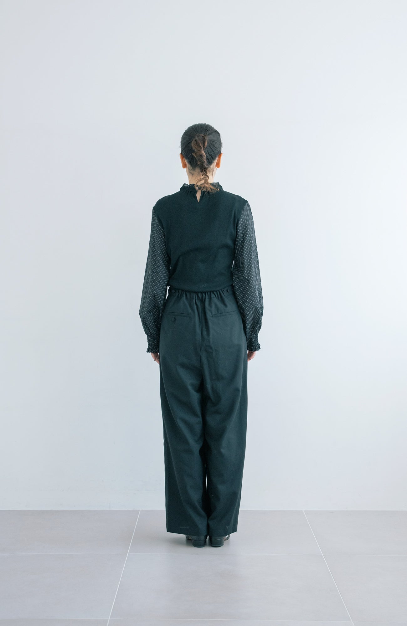 ストレートパンツ(2025 Pre-Spring Collection)