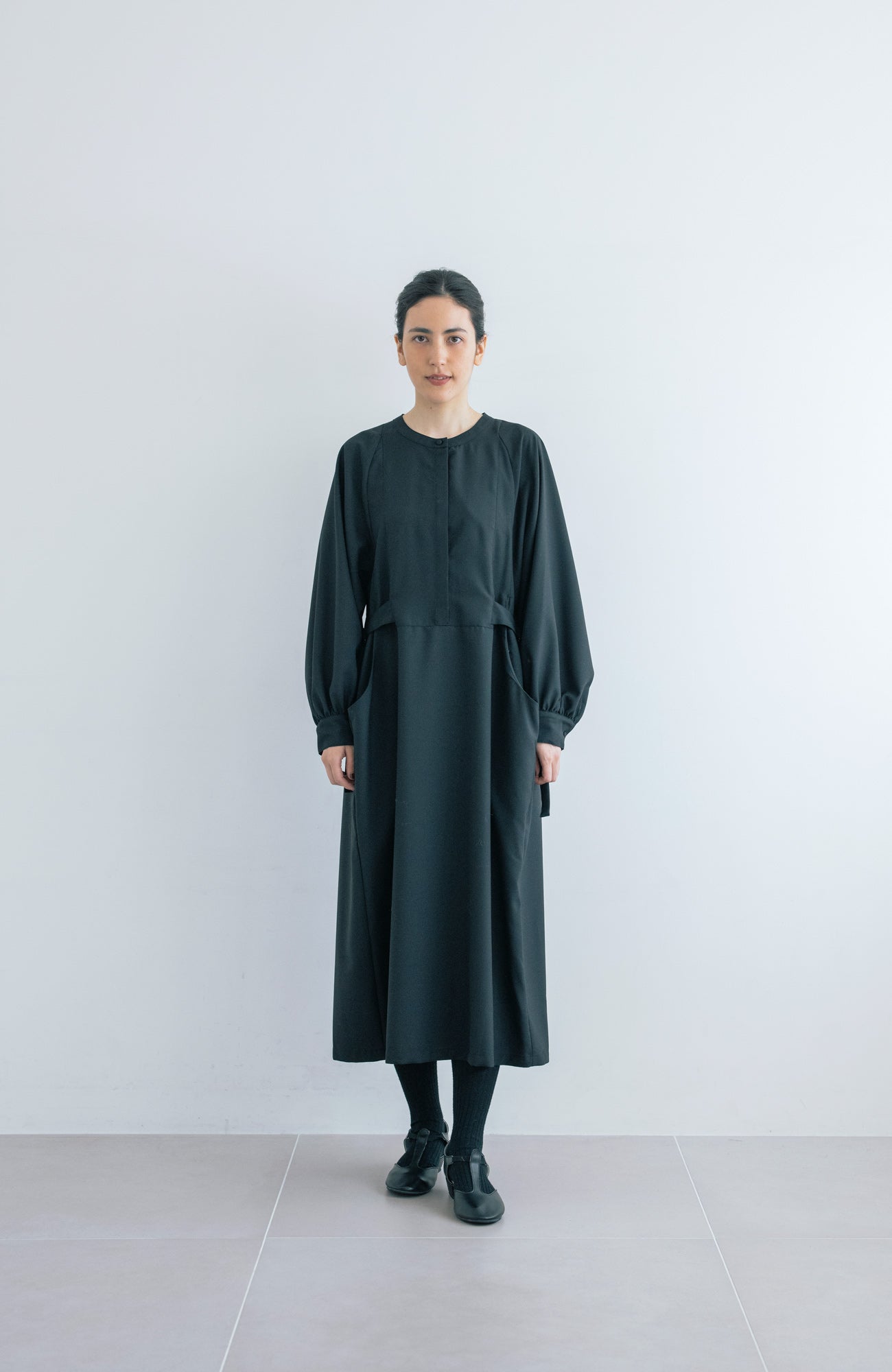 Wool blend dress (2025 Pre-Spring Collection)