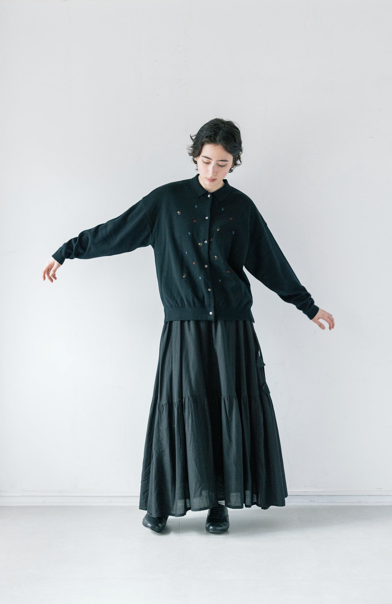 Tiered skirt (2025 Autumn & Winter Collection)