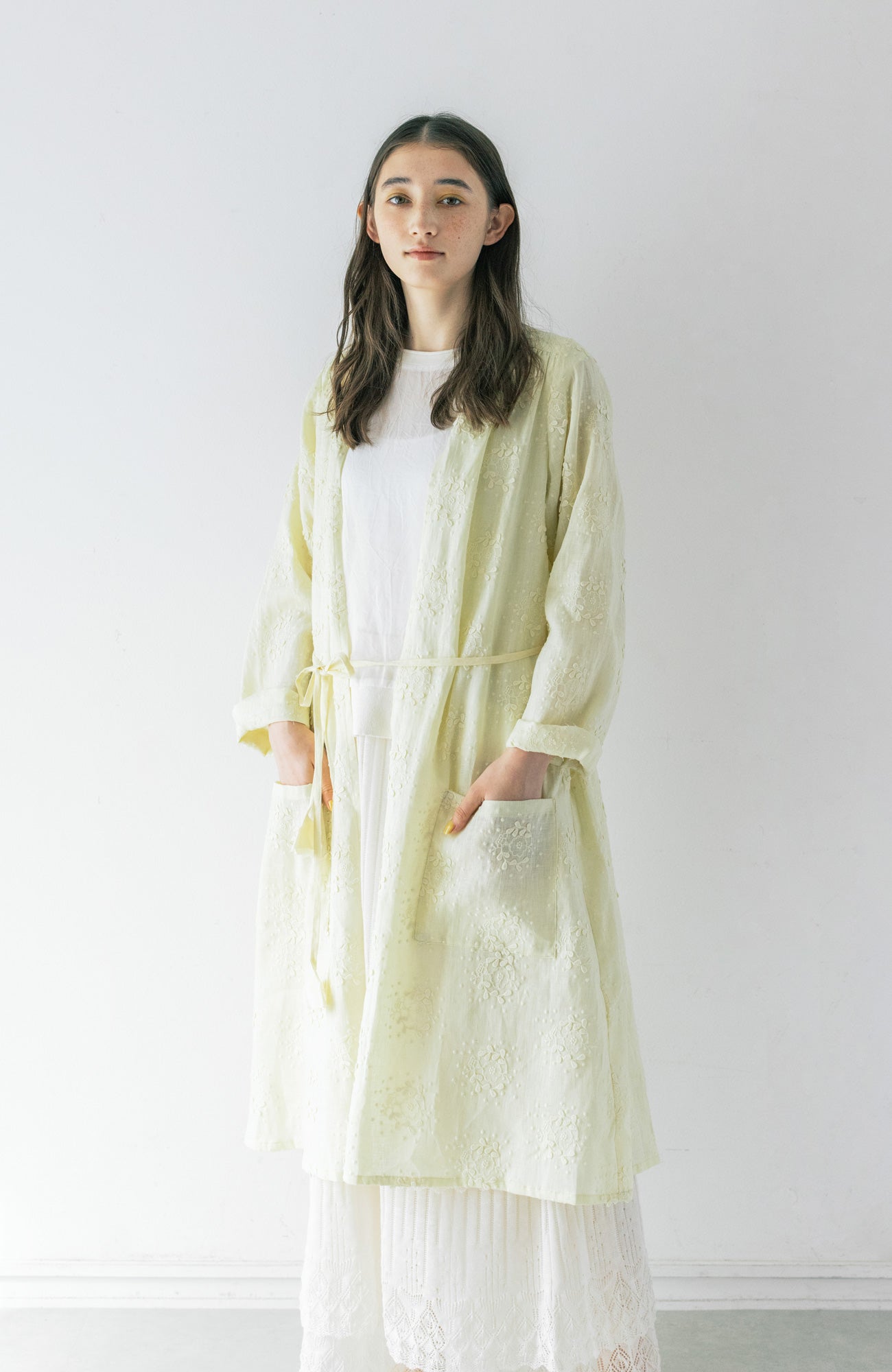 "Evening Primrose" Linen Embroidered Robe (2025 Spring Collection)