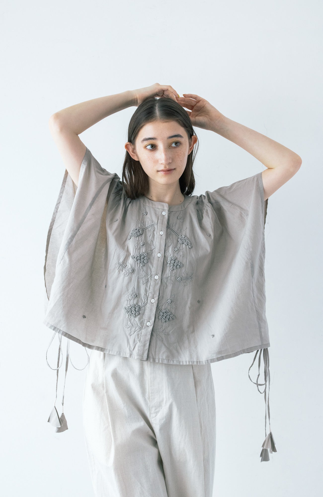 Lilas Embroidered Blouse (2025 Spring Collection)