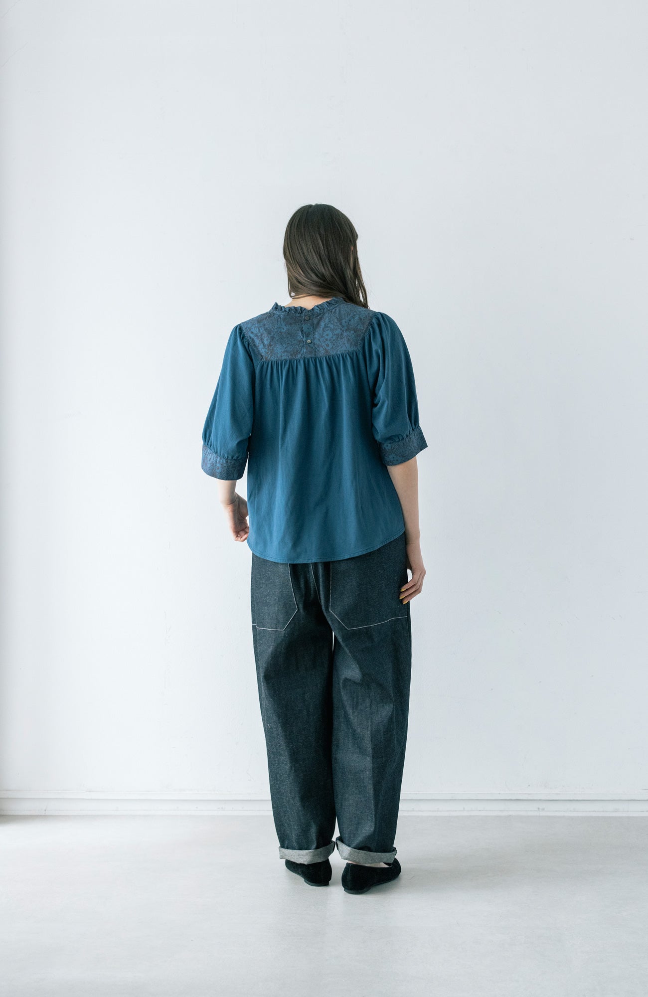 LIBERTY PRINT ruffle neck pullover (2025 Spring Collection)