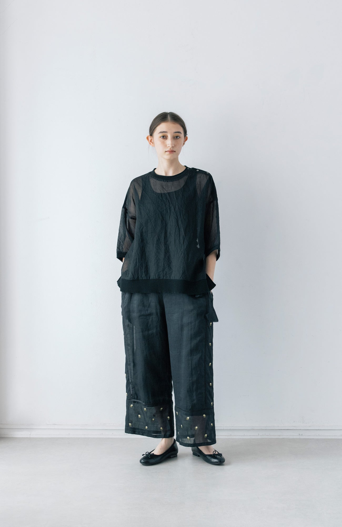 Sheer pullover (2025 Spring Collection)
