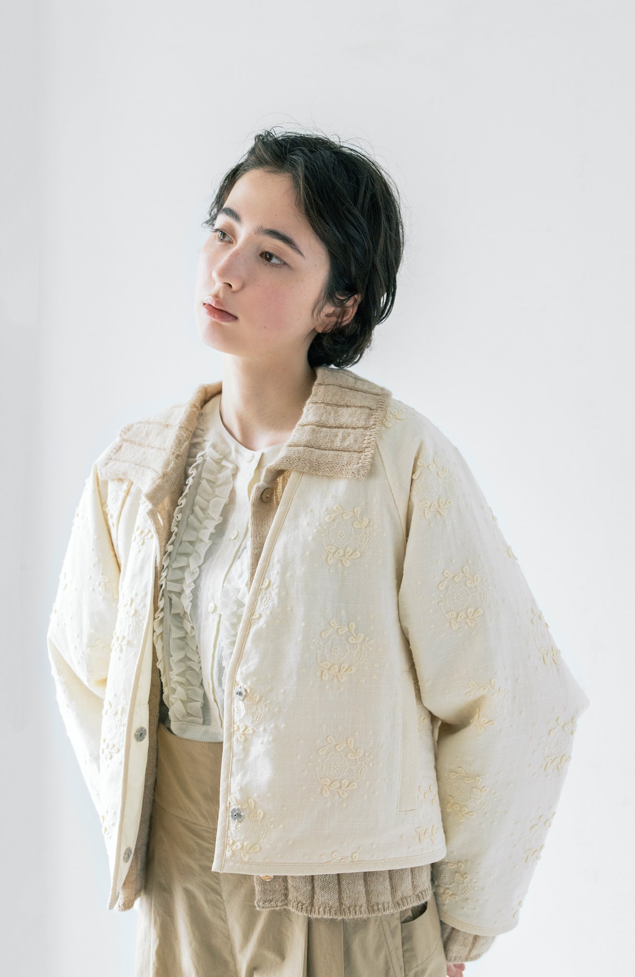 Embroidered jacket (2025 Autumn & Winter Collection)