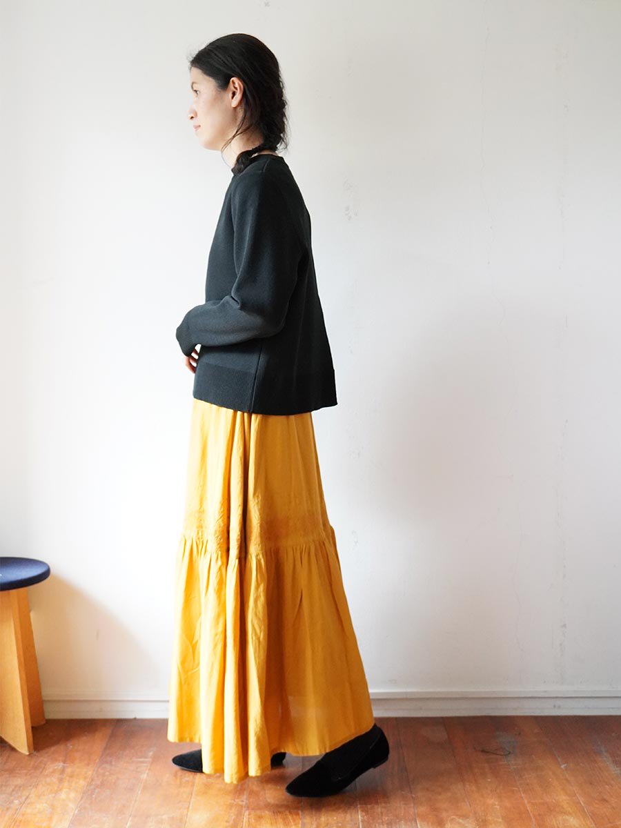 Embroidered tiered skirt