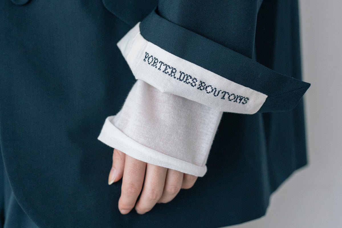 花を纏うように