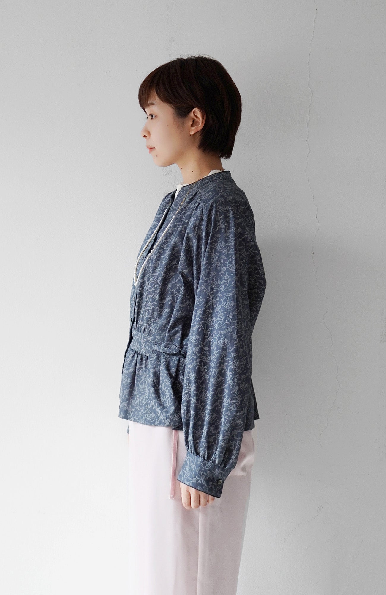 "écrire"ブラウス(2023 Autumn Winter Collection)
