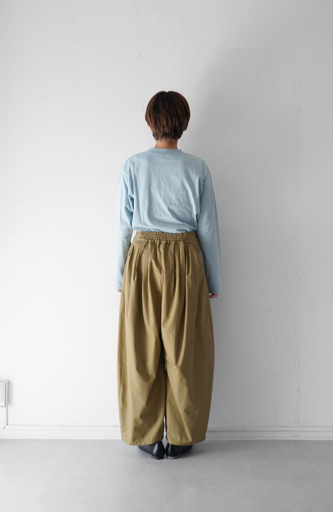 オーバルパンツ(2024 Autumn Winter Collection)